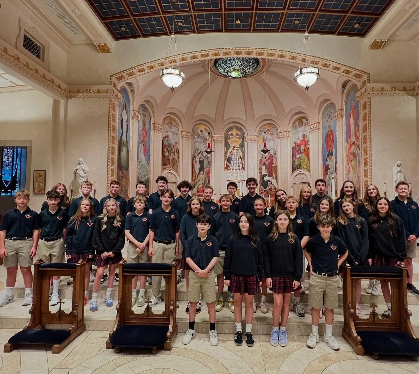 First all school mass for the school year ❤️✝️
We loved gathering together as a community in prayer and gratitude.
A special thank you to our 8th grade students for leading us in mass, our choir for lifting our voices in song, our dedicated student