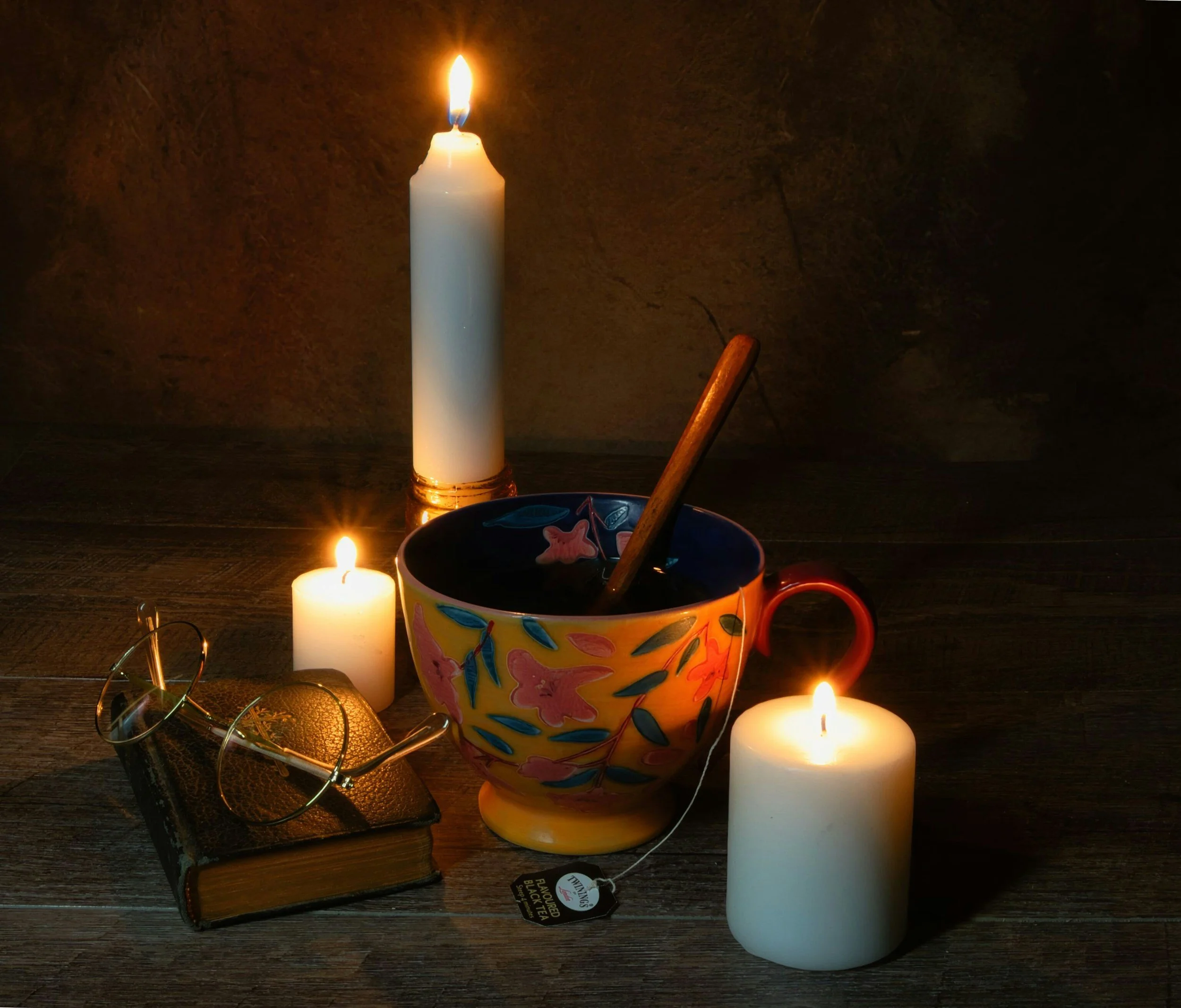 winter ritual, tea, candle