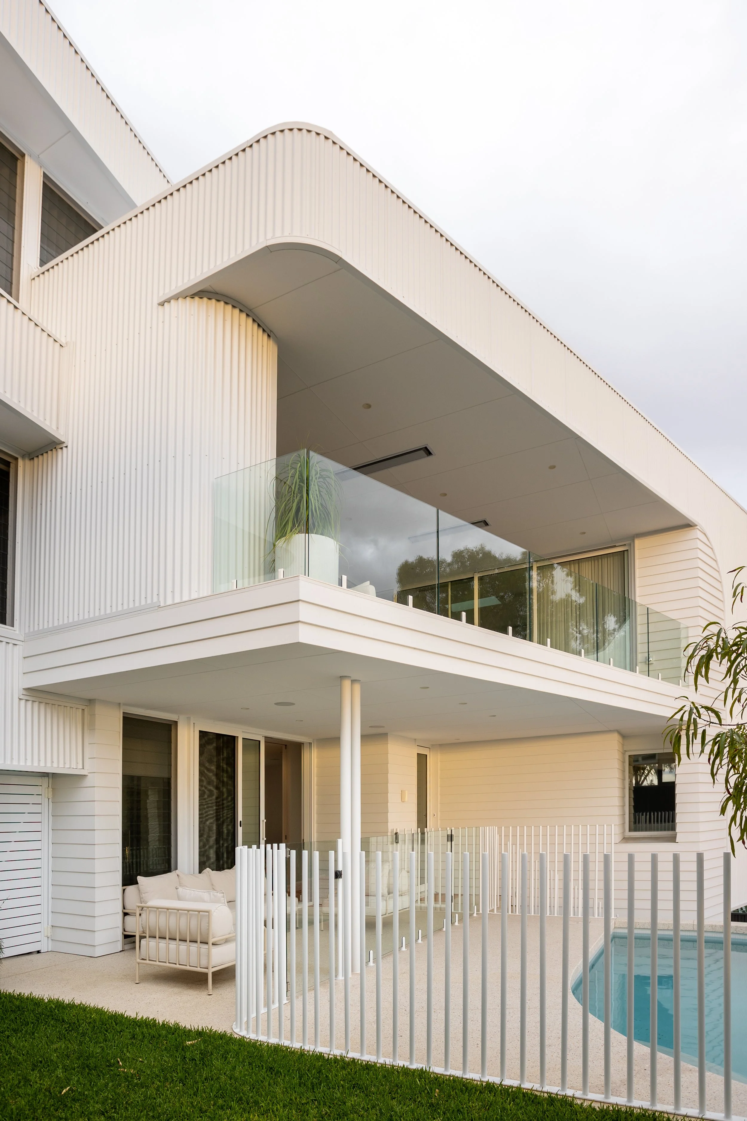 front garden elevation.jpg