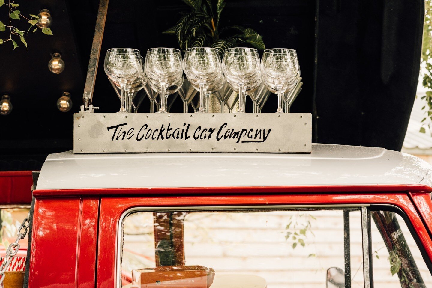 Love this #VW @TheCocktailCar, it was SUCH a hit with all the guests, and the drinks tasted so great. Definitely recommend!