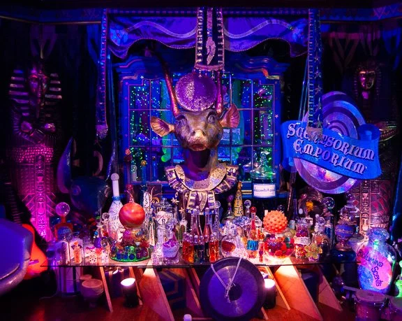 Scentsorium Emporium - Gregangelo Museum