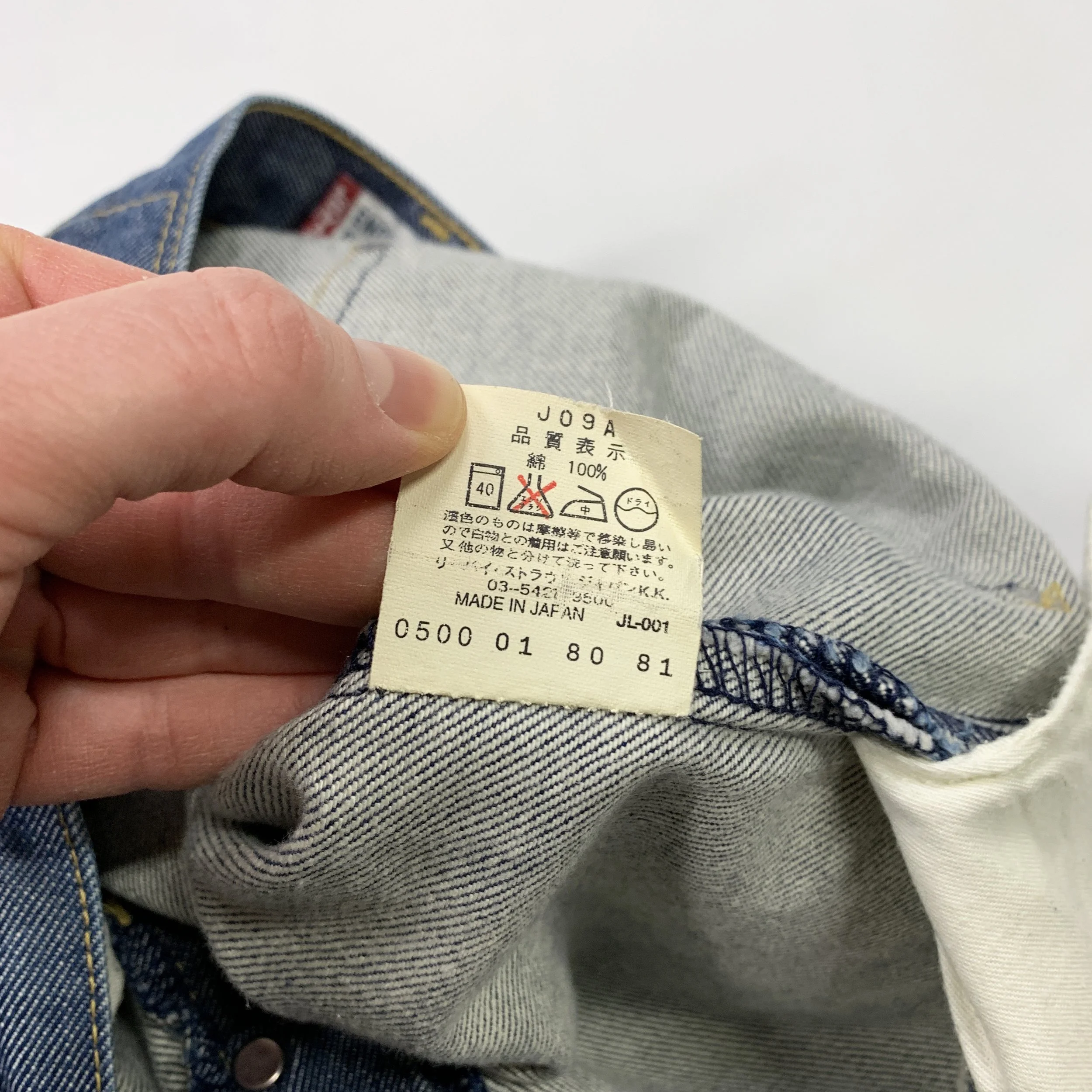 Levis ENG Reg 31 7_9.jpg