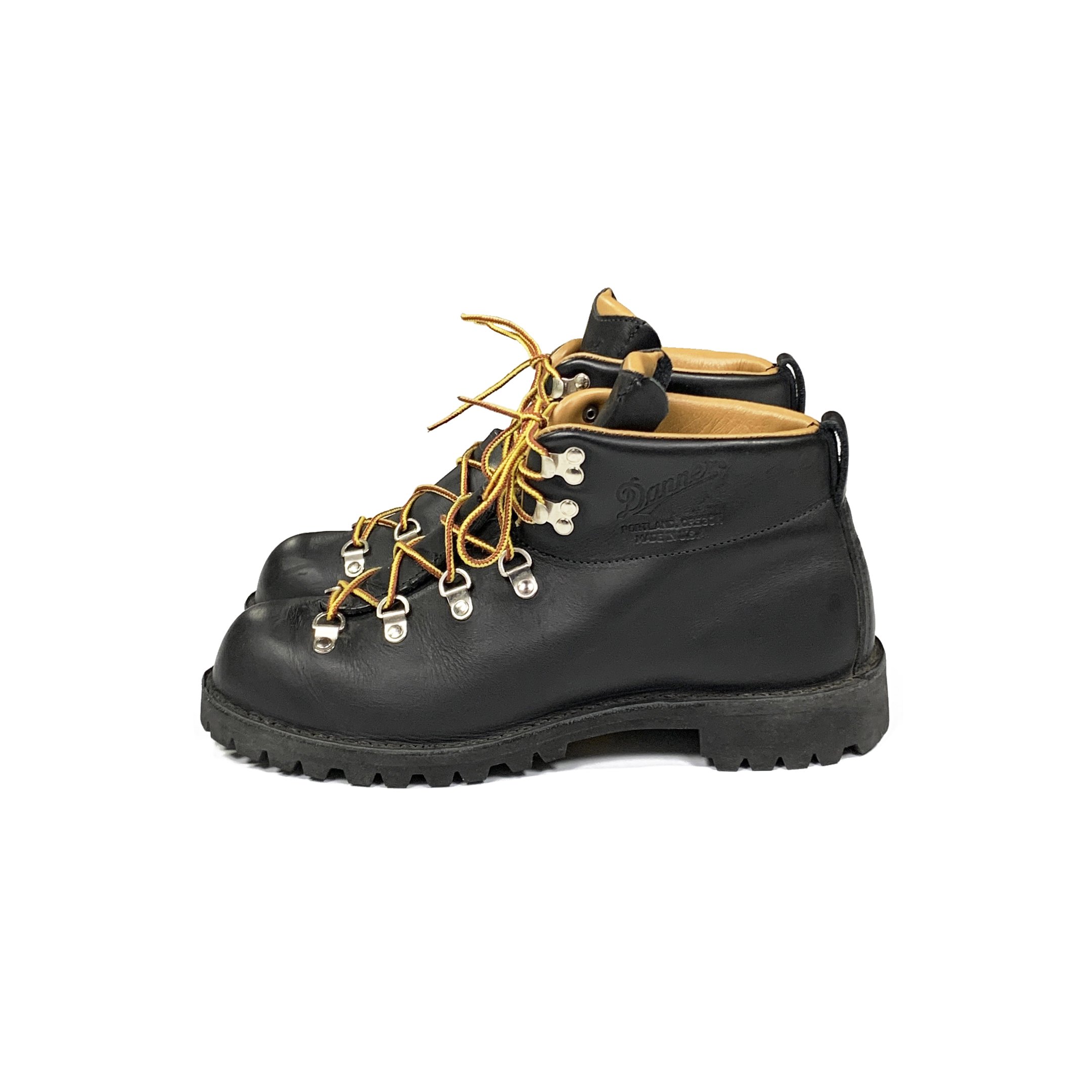 JW_05_Danner_MtTrail_Blk4.jpg