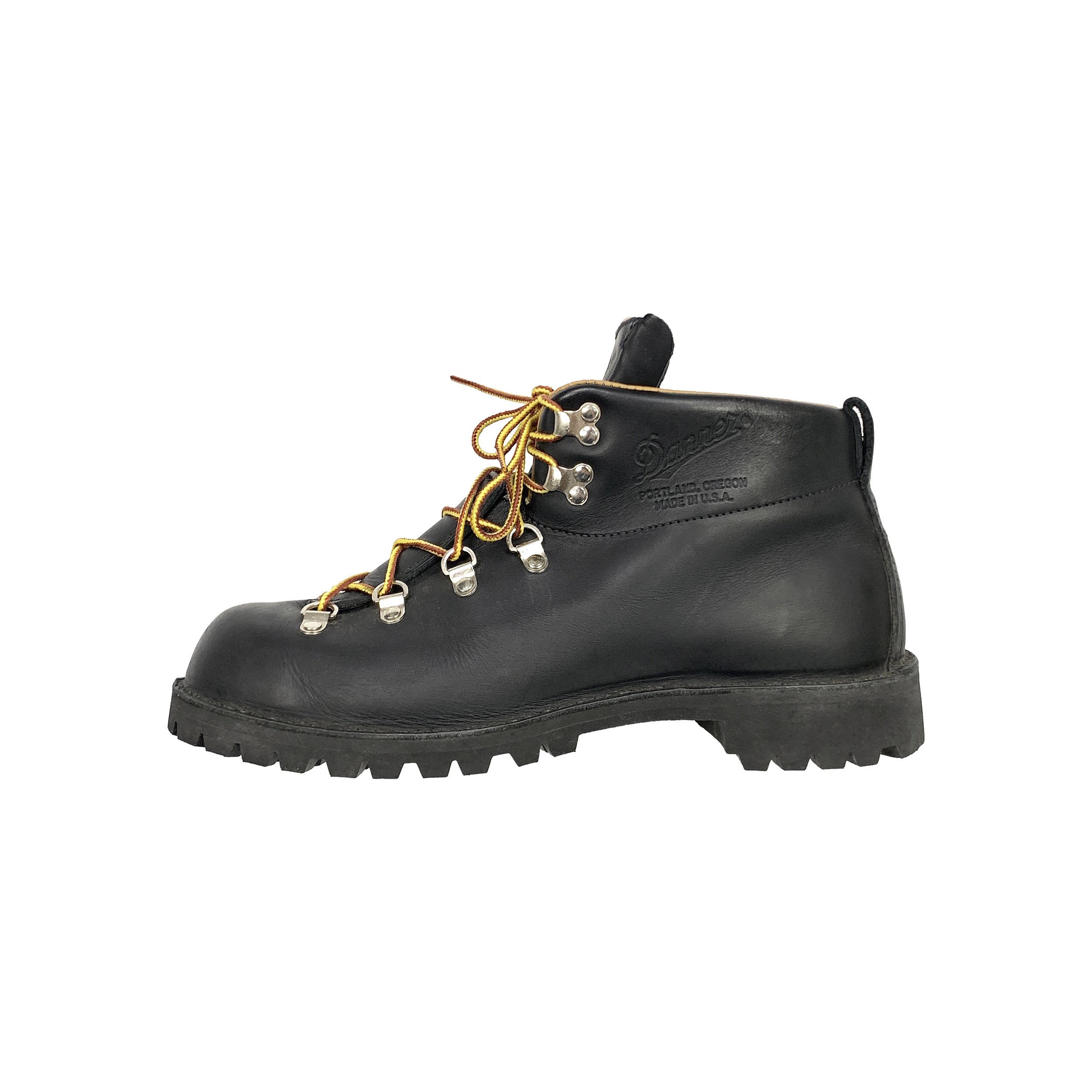 JW_05_Danner_MtTrail_Blk3.jpg