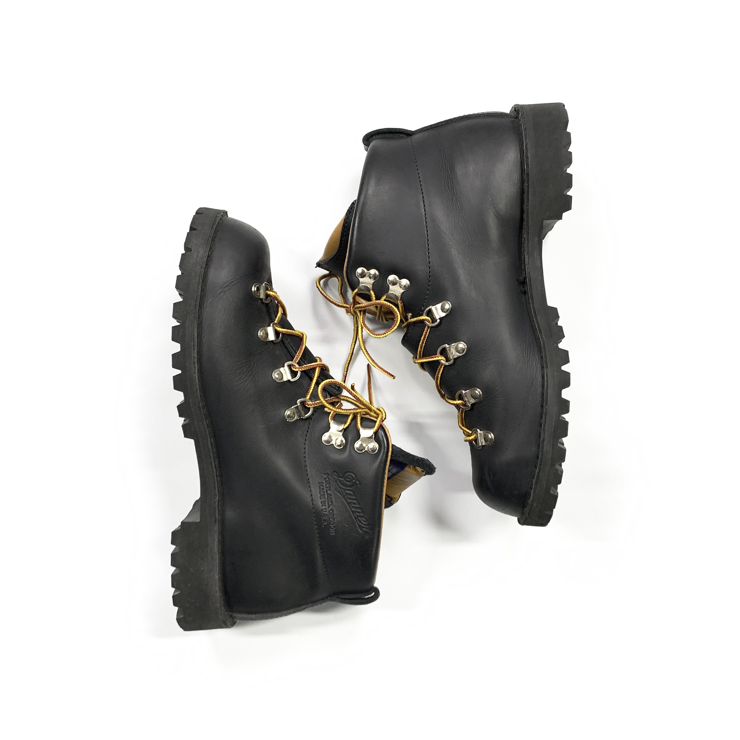 JW_05_Danner_MtTrail_Blk7.jpg