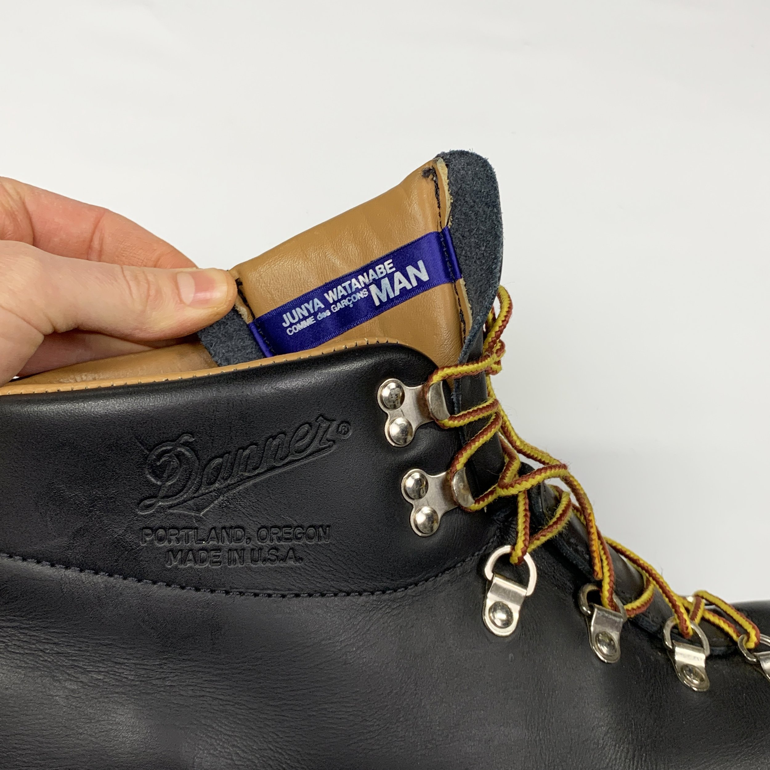 JW_05_Danner_MtTrail_Blk15.jpg