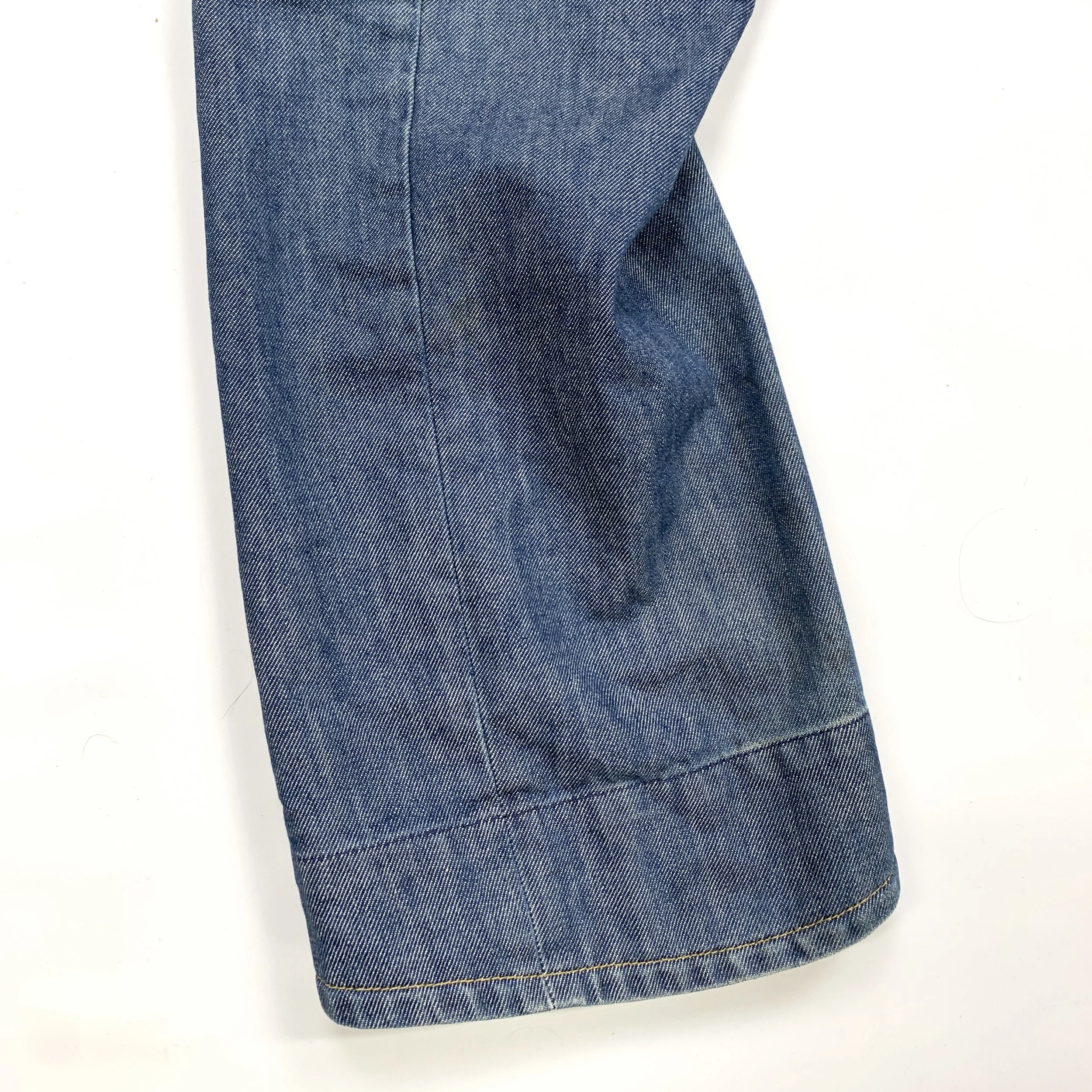 Levis ENG BB Loose 33_4.jpg