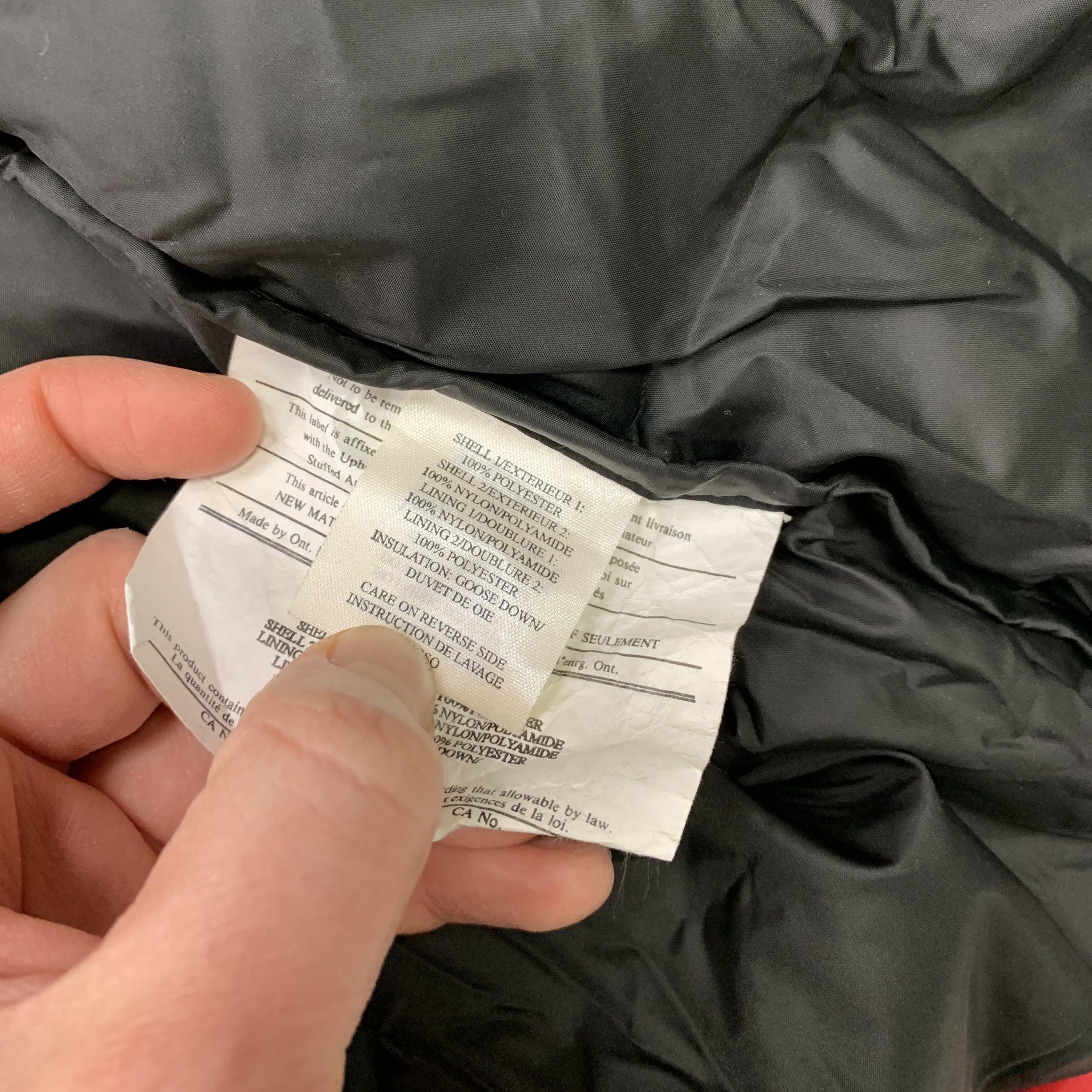 Marmot Down Jkt Red12.jpg