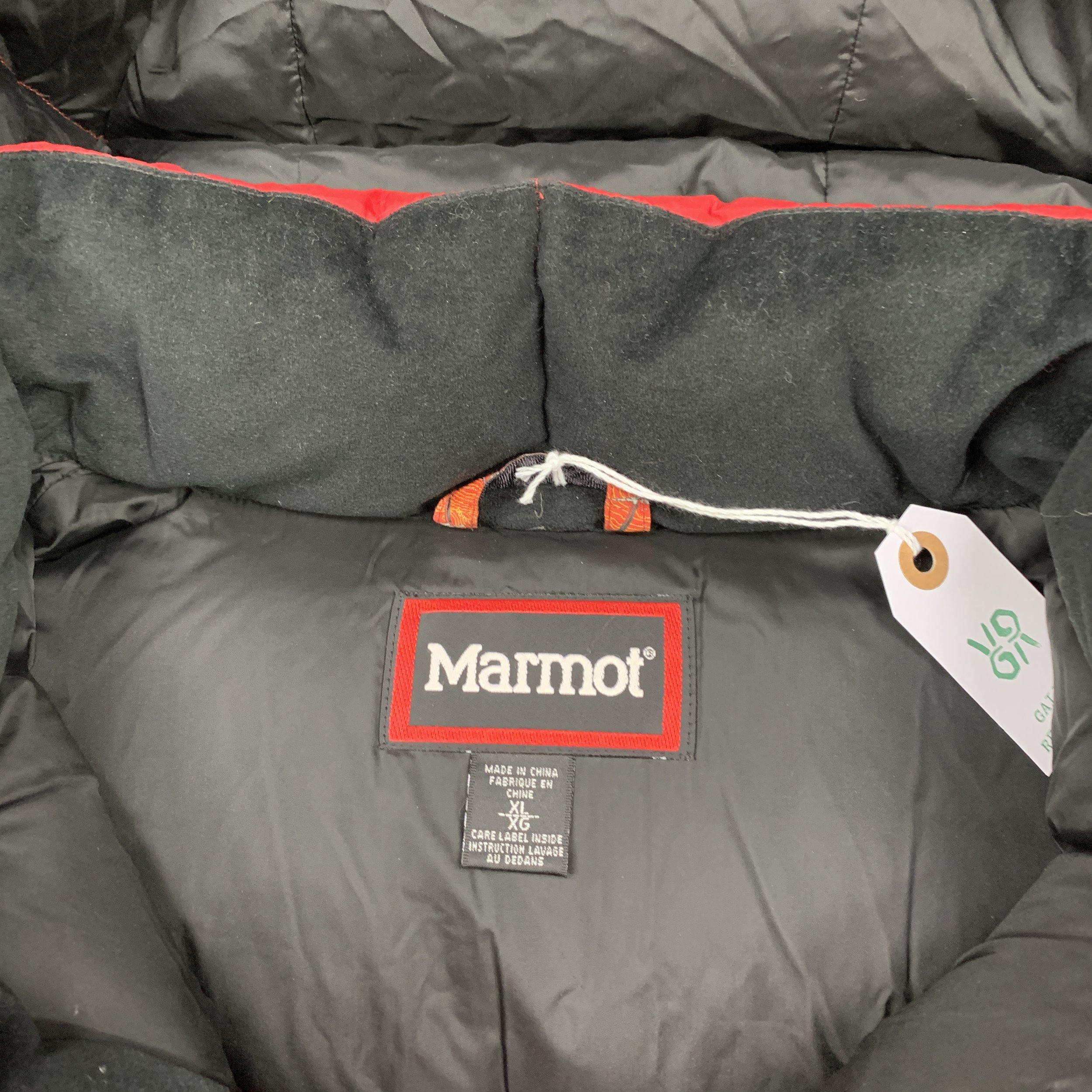 Marmot Down Jkt Red10.jpg