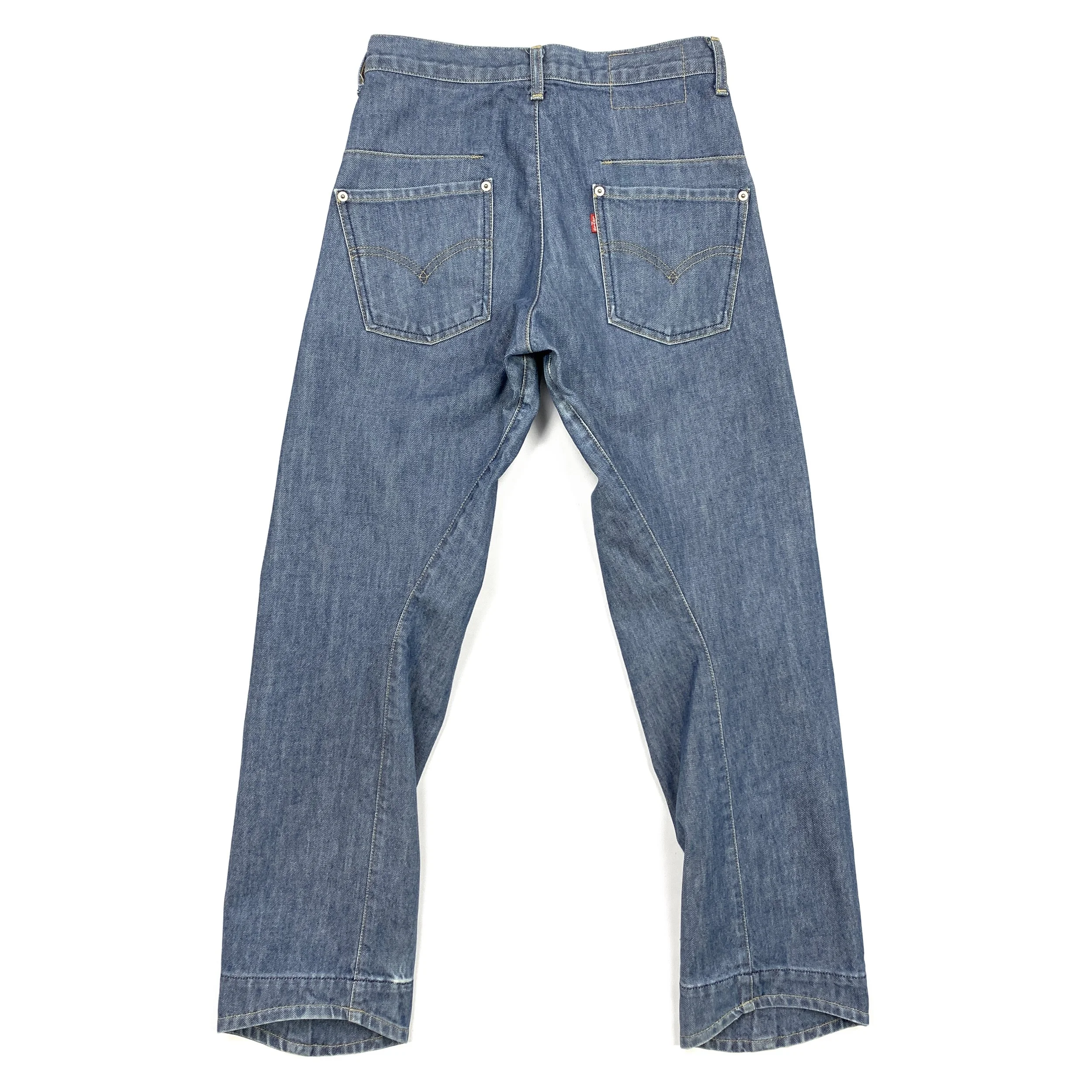 Levis ENG Reg 29 4_2.jpg