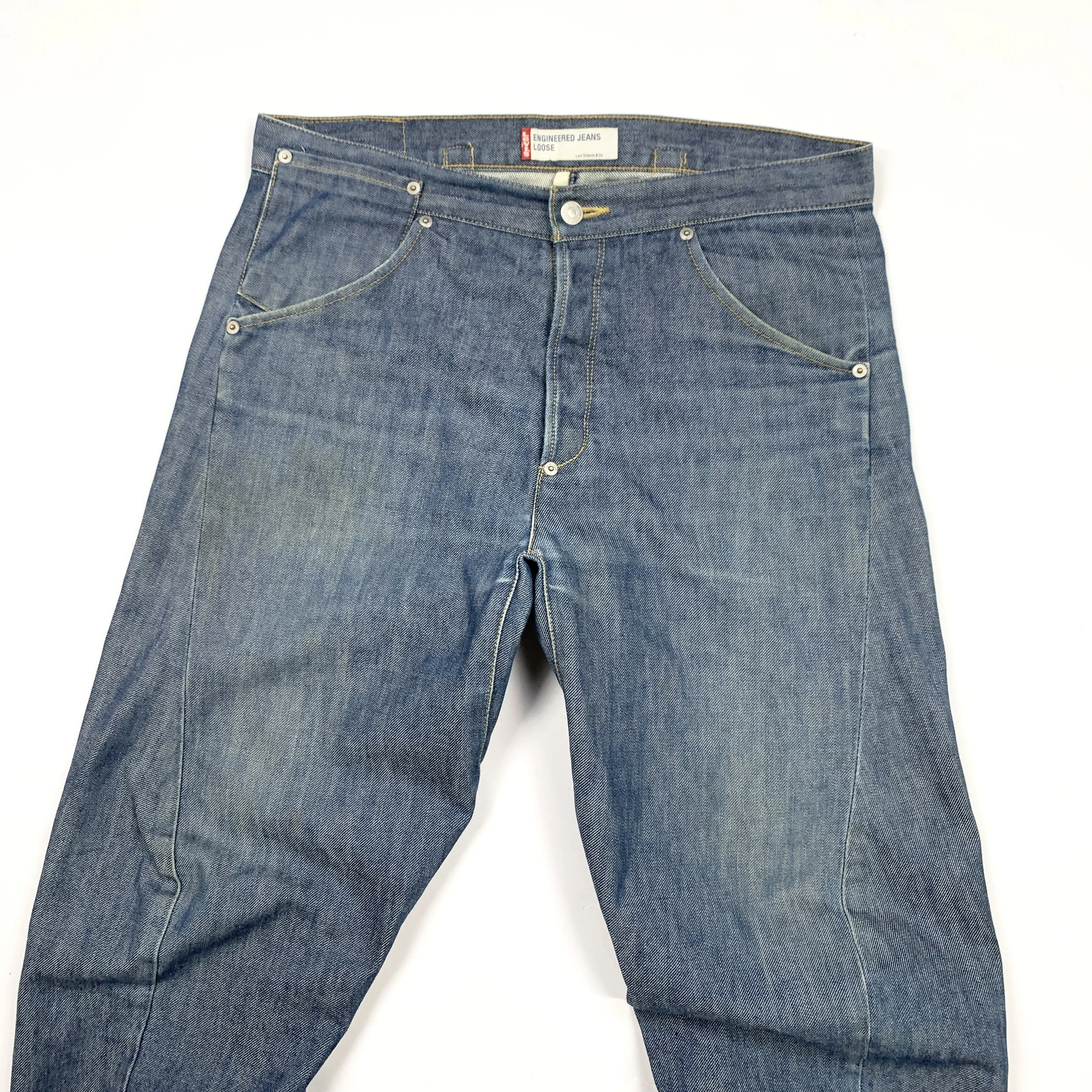 Levis ENG BB Loose 33_3.jpg