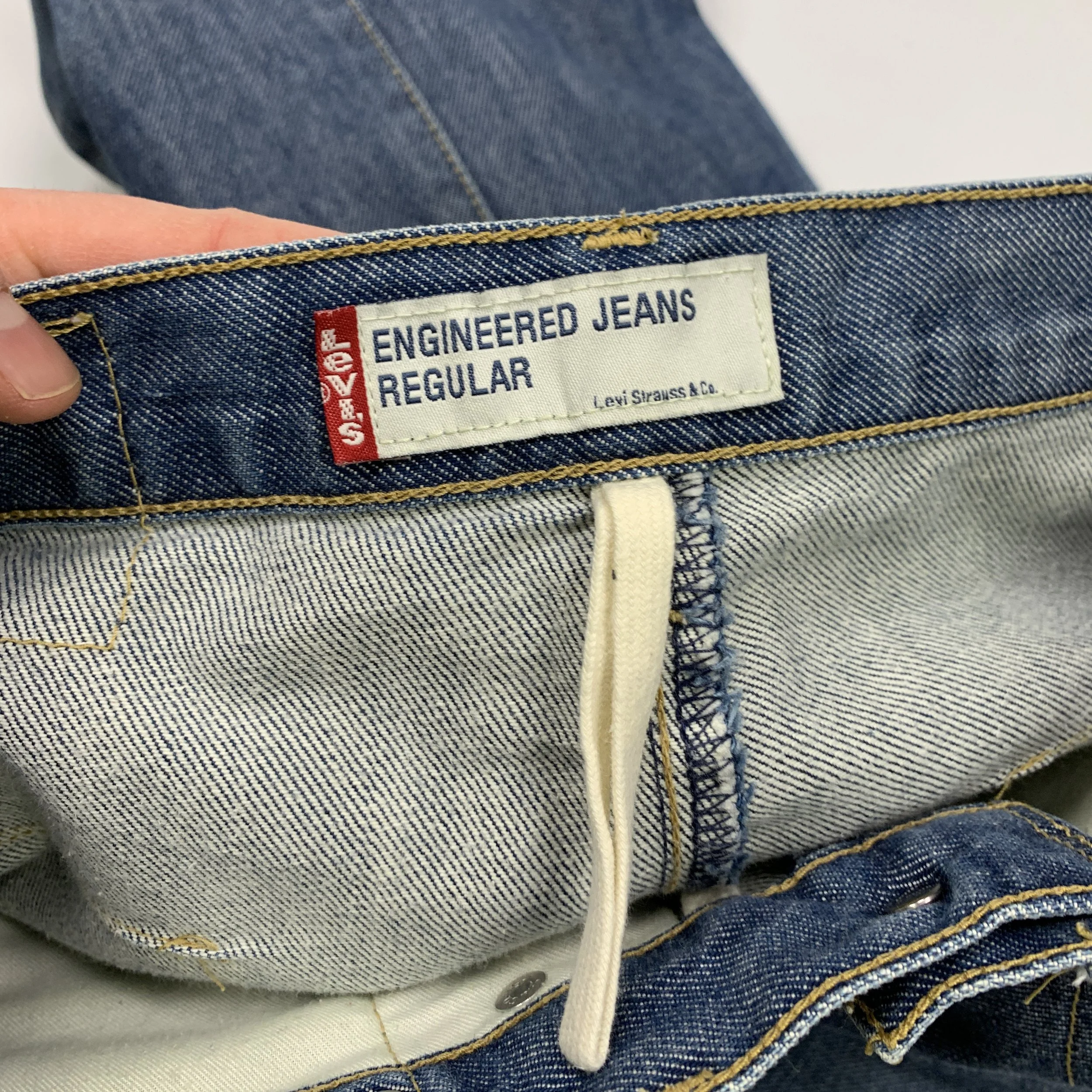Levis ENG Reg 29 4_6.jpg