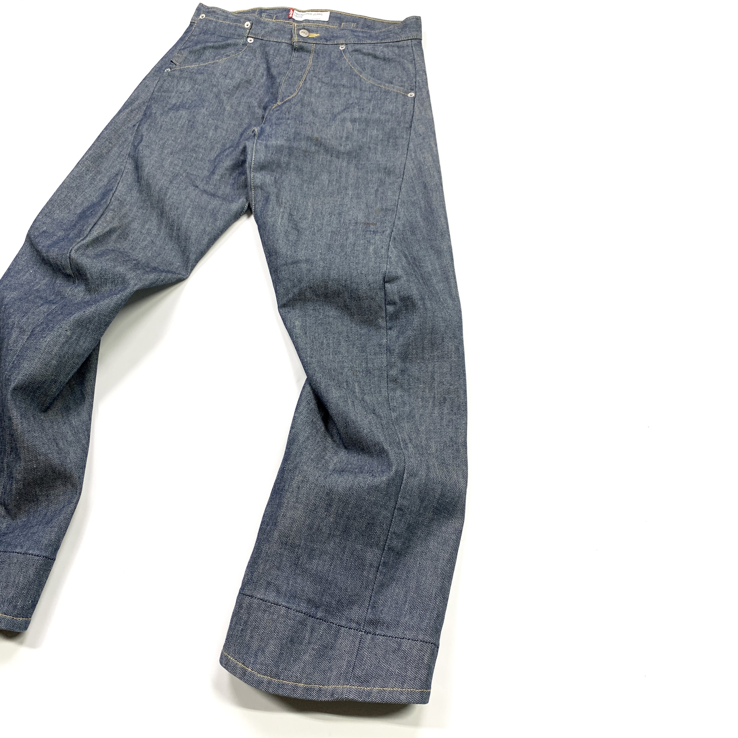 Levis ENG BB Loose 29 2_6.jpg