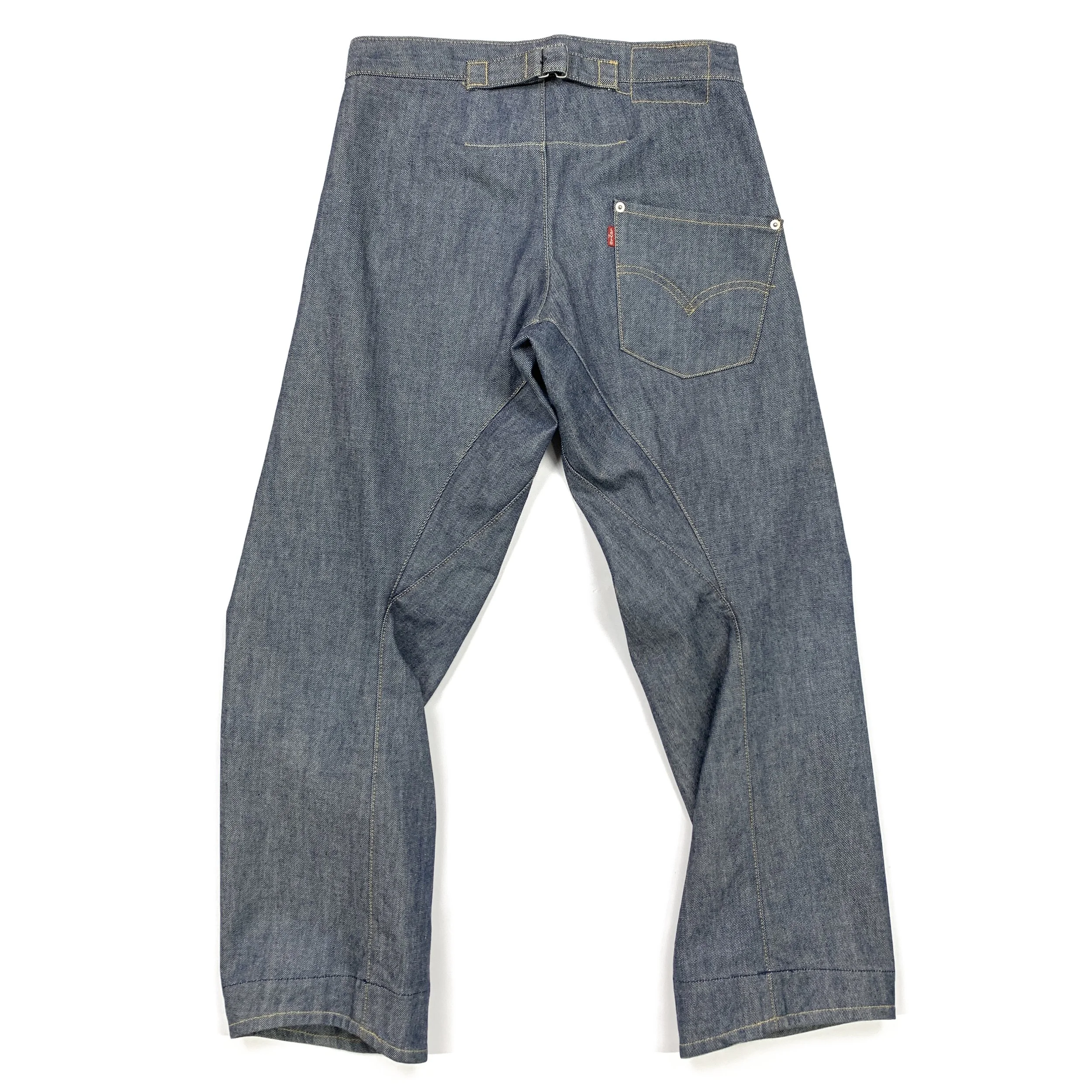Levis ENG BB Loose 29 2_2.jpg