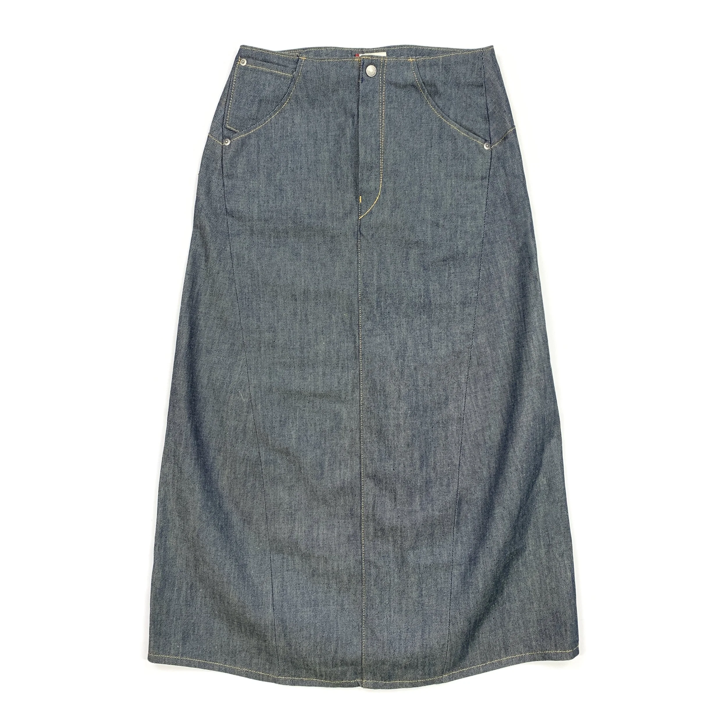 Levis ENG Denim Skirt.jpg