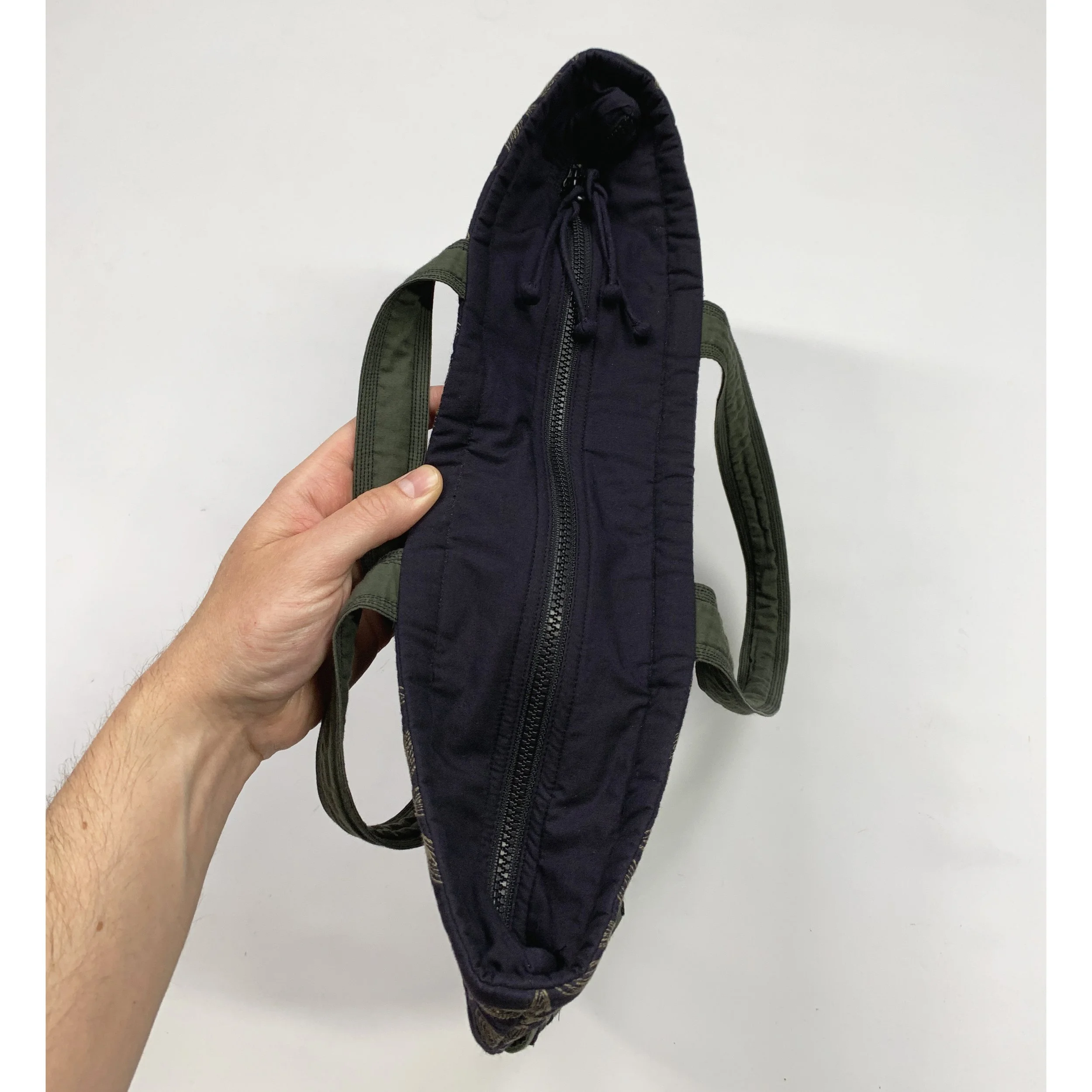 Tamasha IM Emb Tote Leaf GB6.jpg