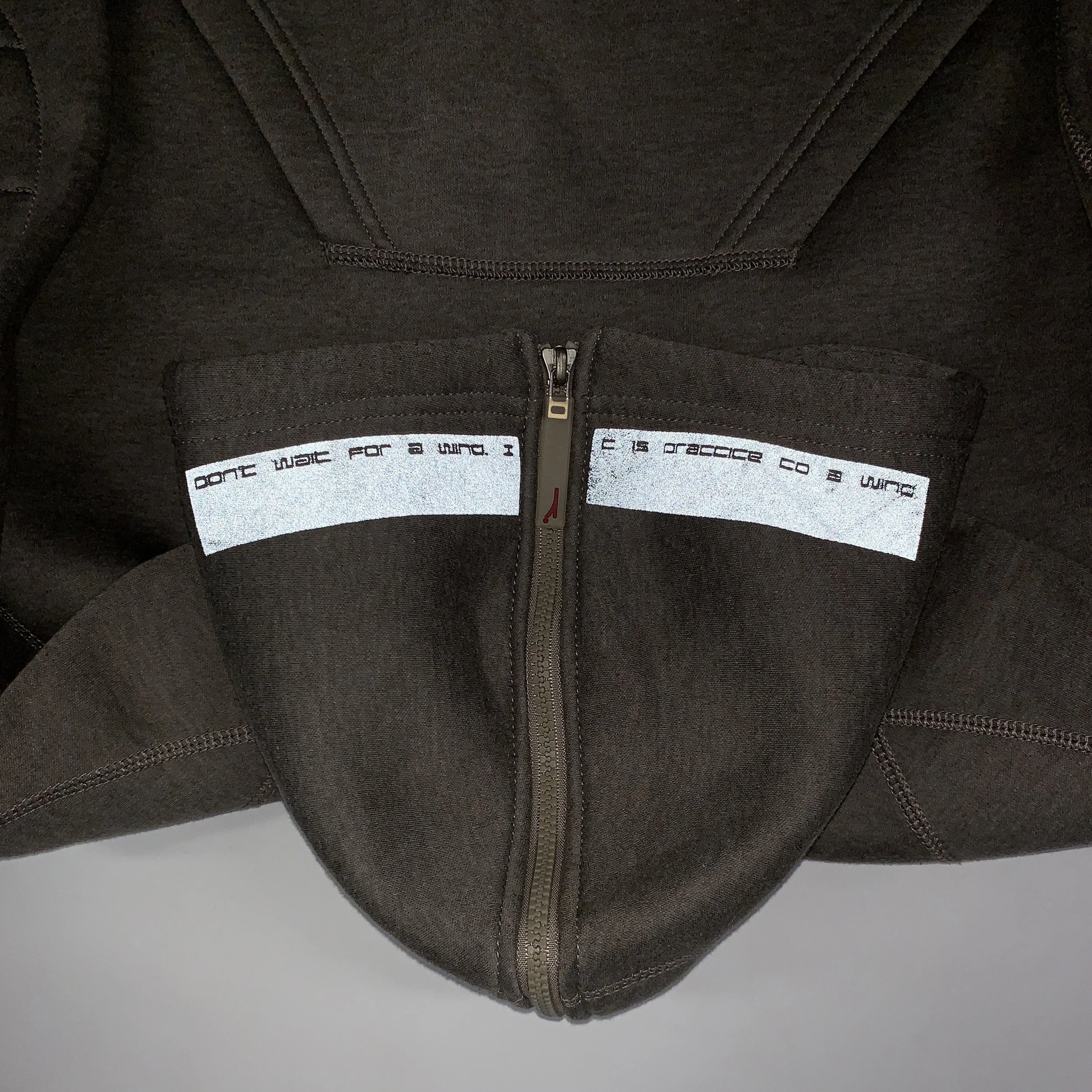 Levis Eng Neo Flc Hoodie13 copy.jpg