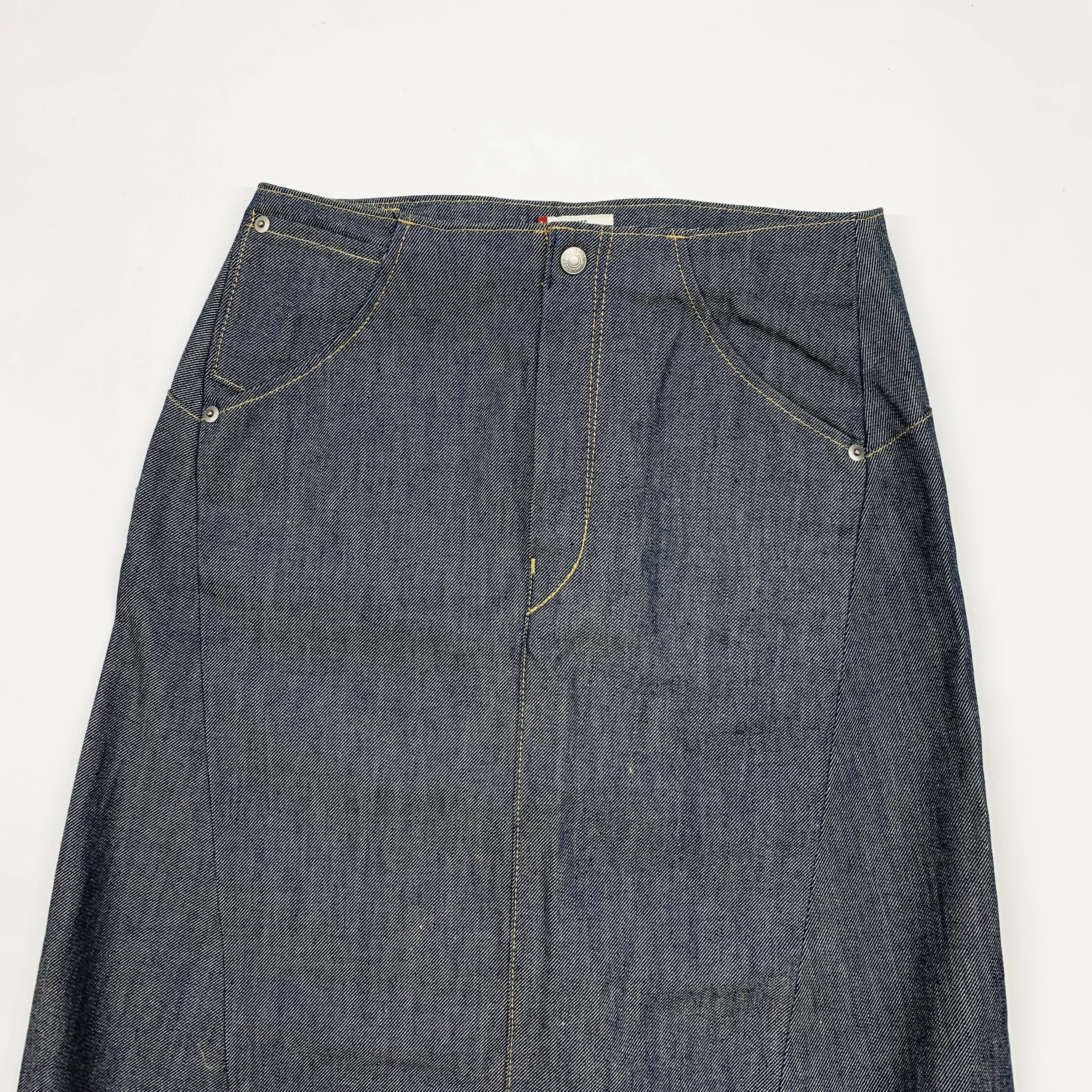 Levis ENG Denim Skirt3.jpg