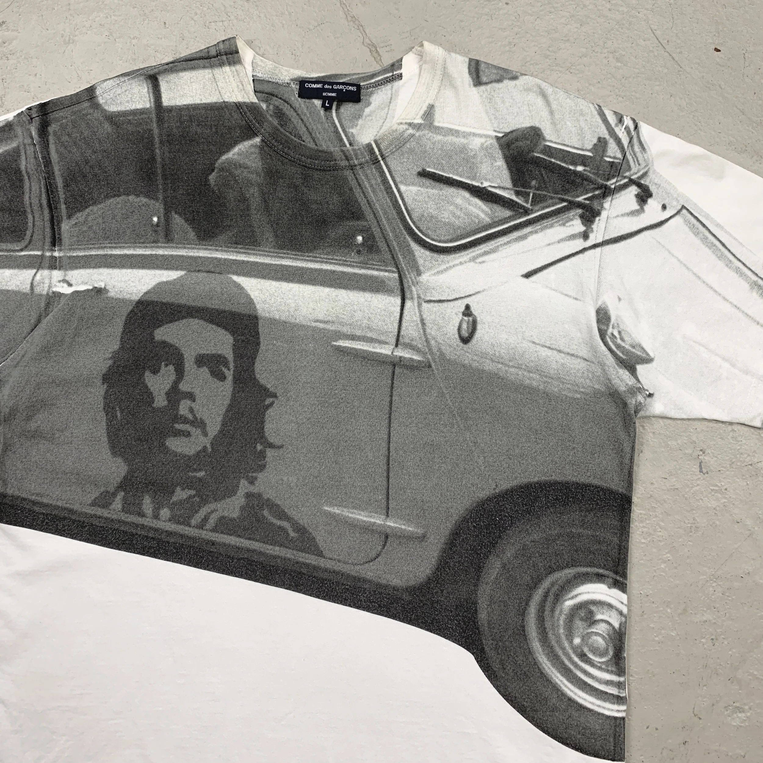 CDGH 05 Che Car Tee3.jpg