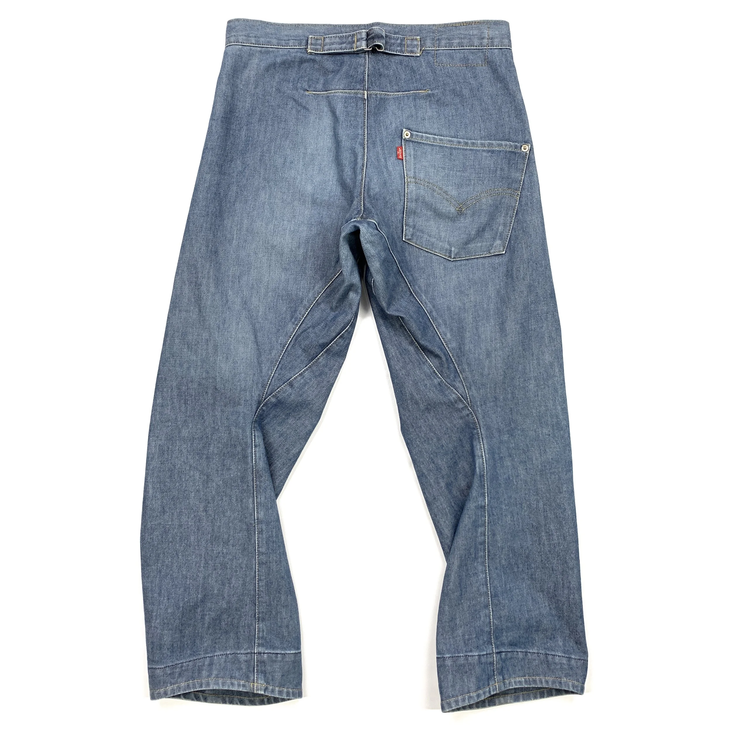 Levis ENG BB Loose 31 8_3.jpg