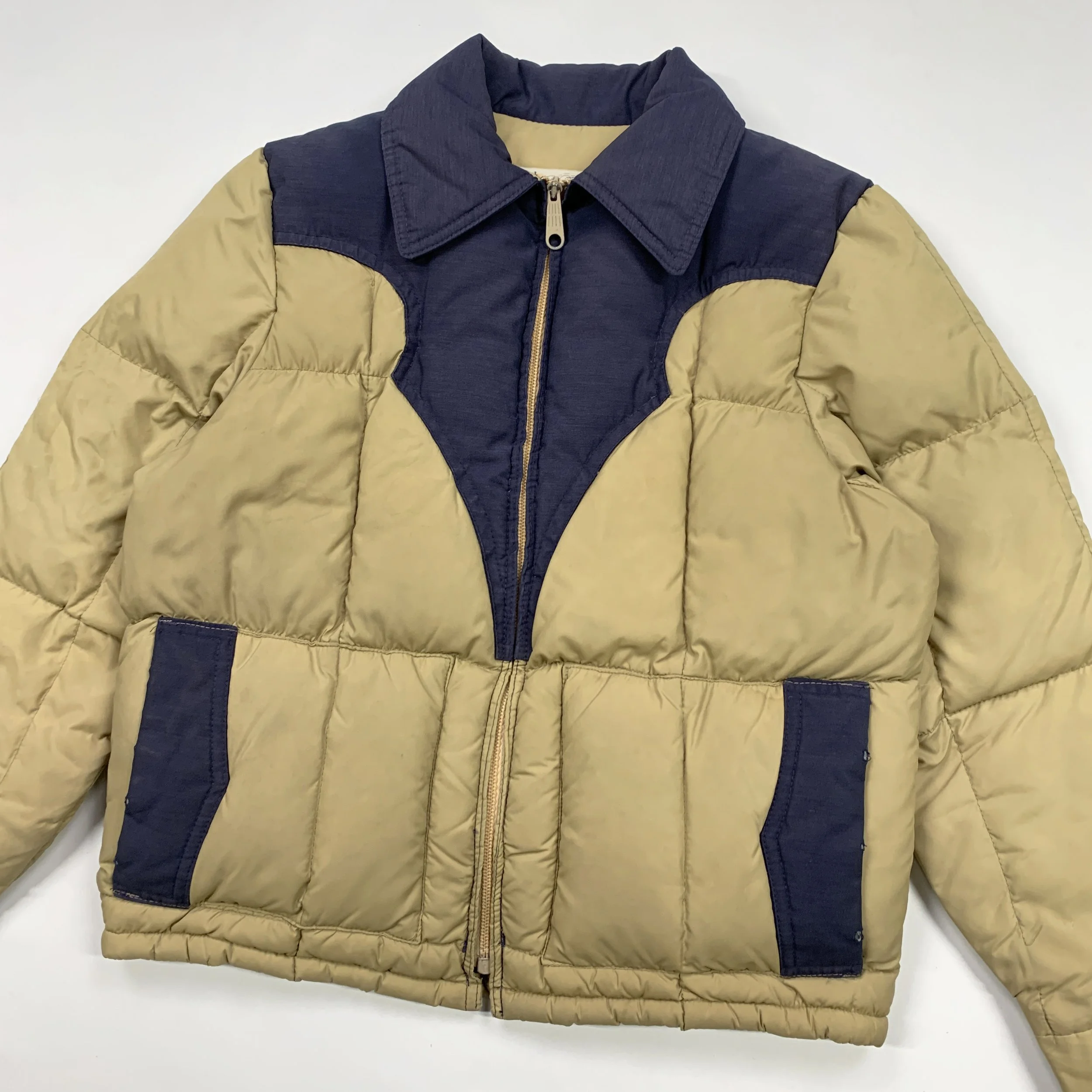 Schott 70s Western Down Jkt3.jpg