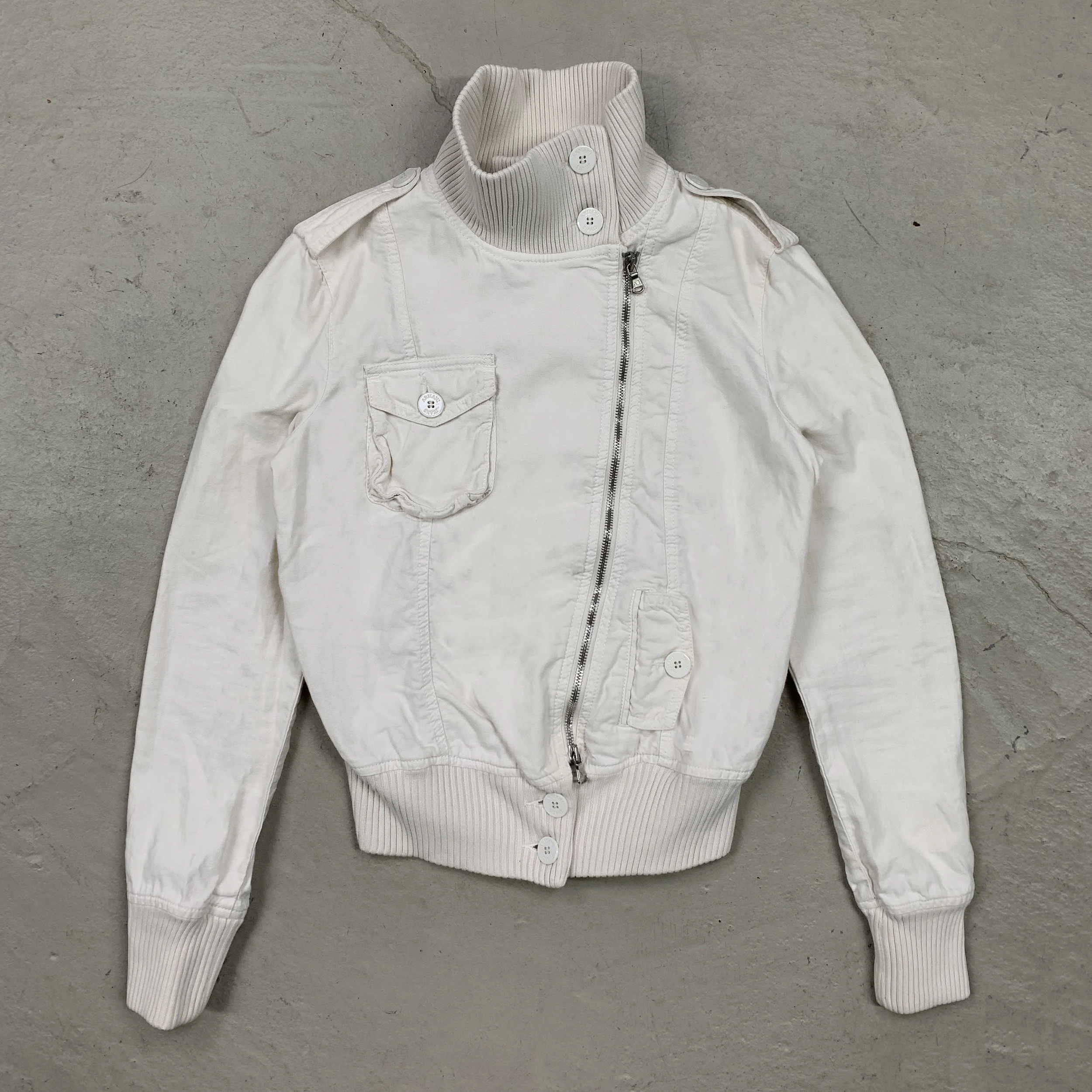 AJ Wmns SS Bomber Jkt_.jpg