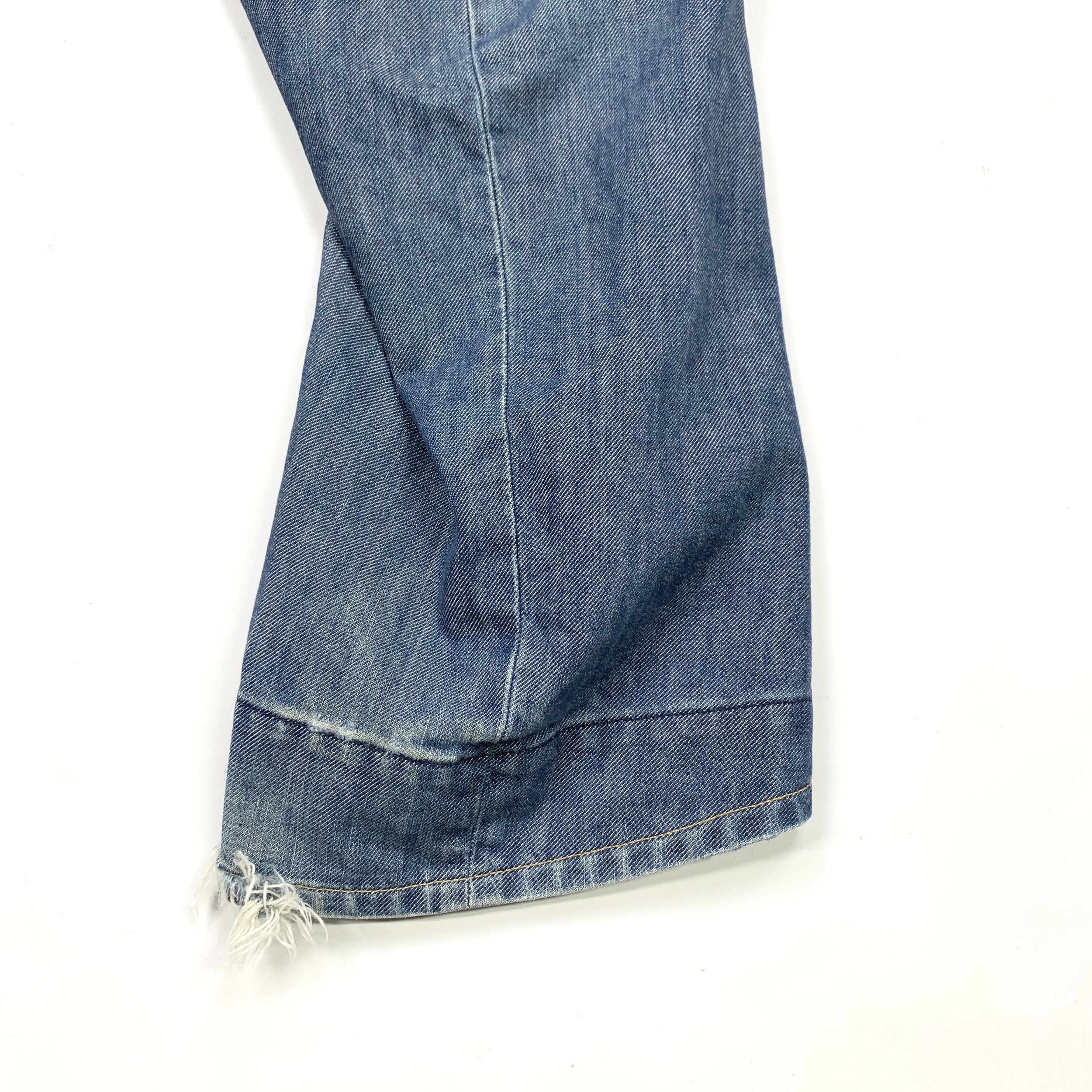 Levis ENG BB Loose 29 5_6.jpg