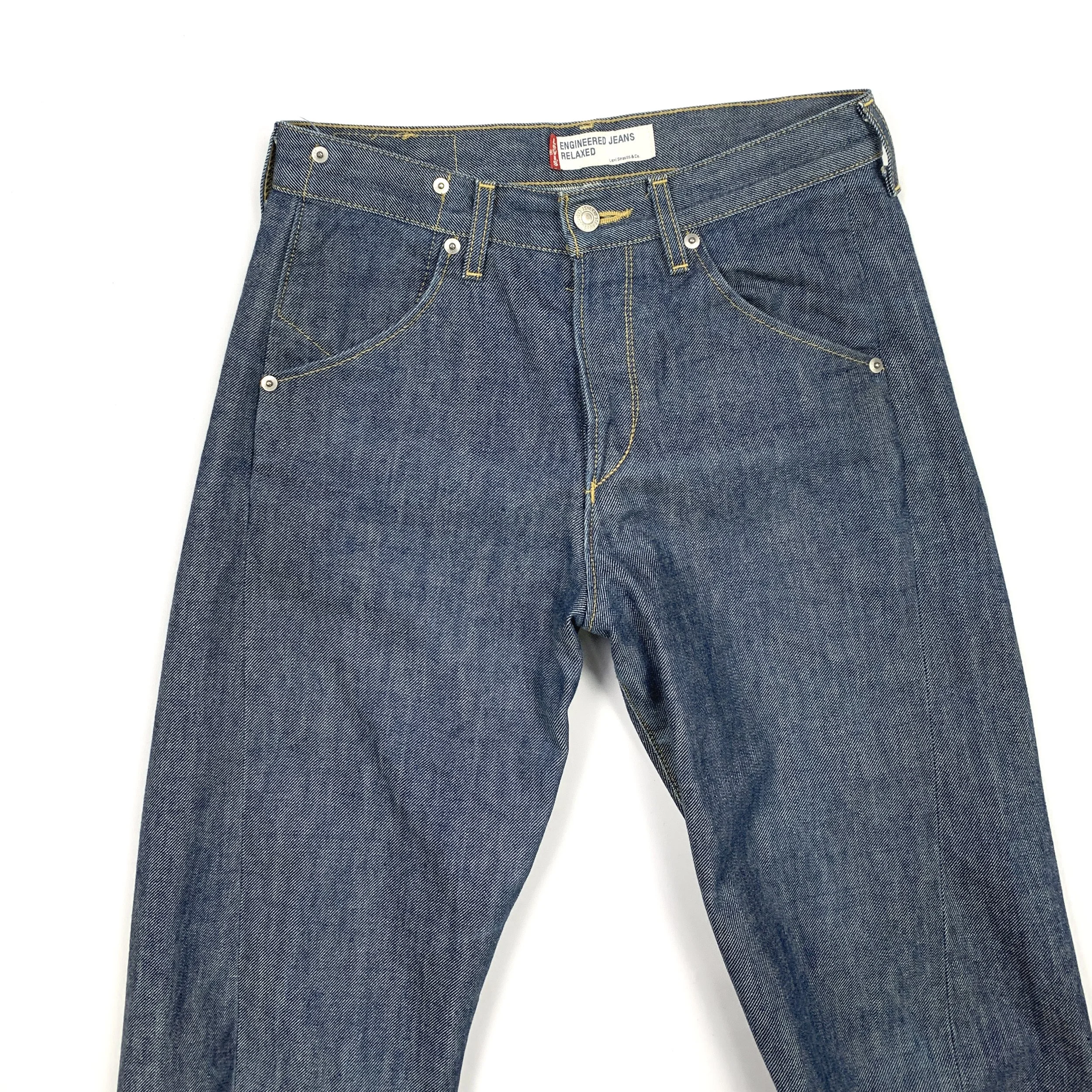 Levis ENG Relax 28 6_3.jpg