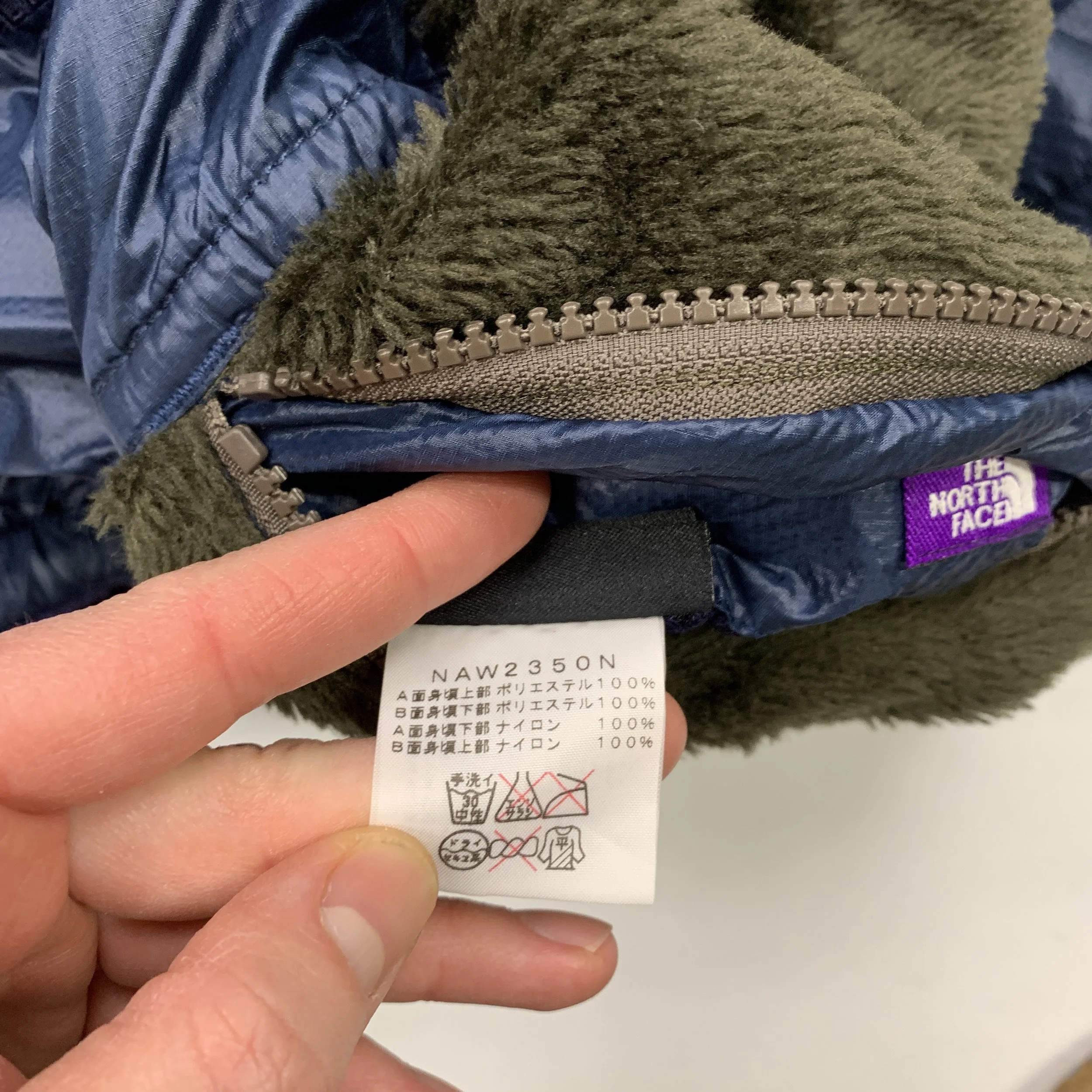 TNFPL Wmns Rev Wint Jkt10.jpg