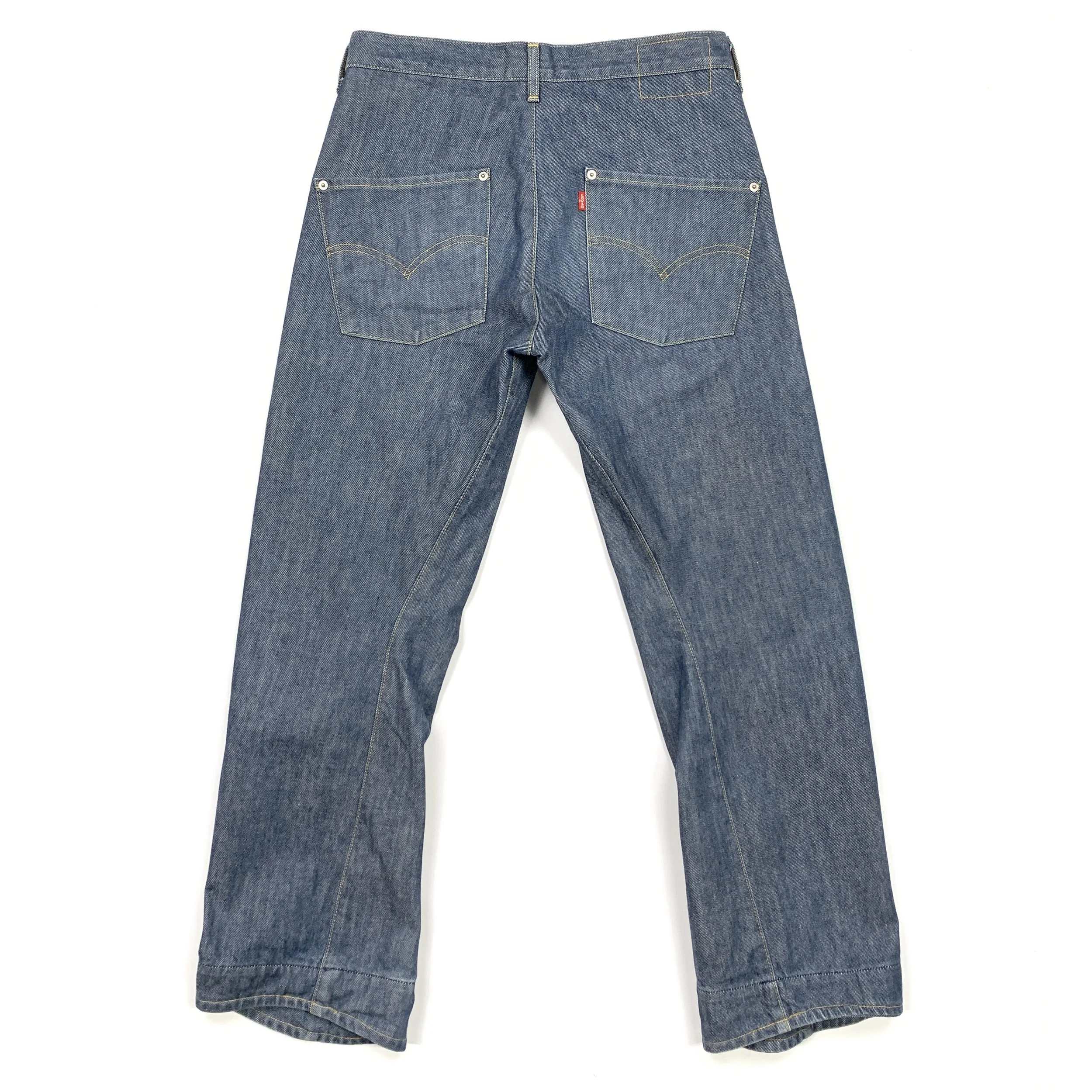 Levis ENG Relax 31 1_2.jpg