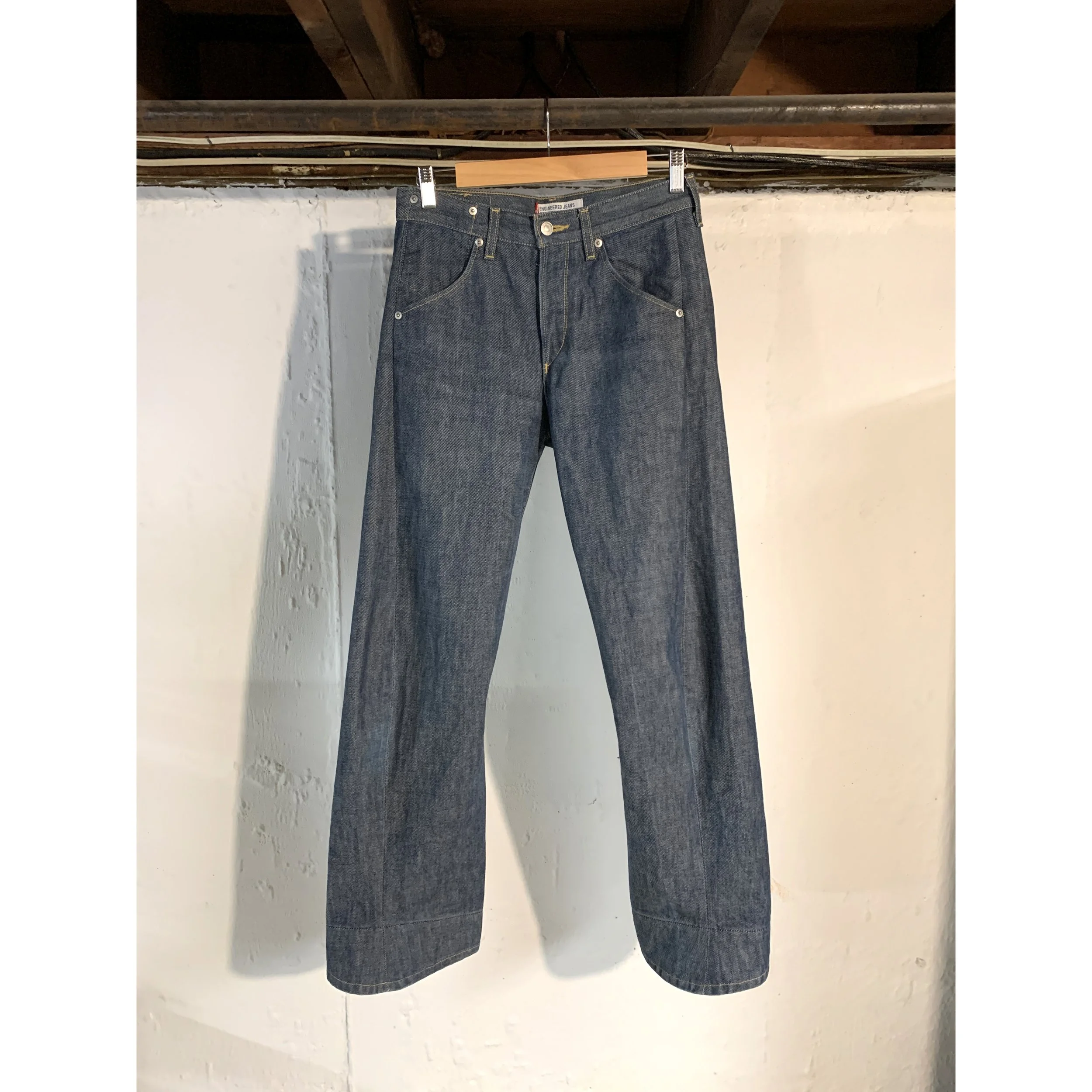 Levis ENG Relax 28 6_9.jpg