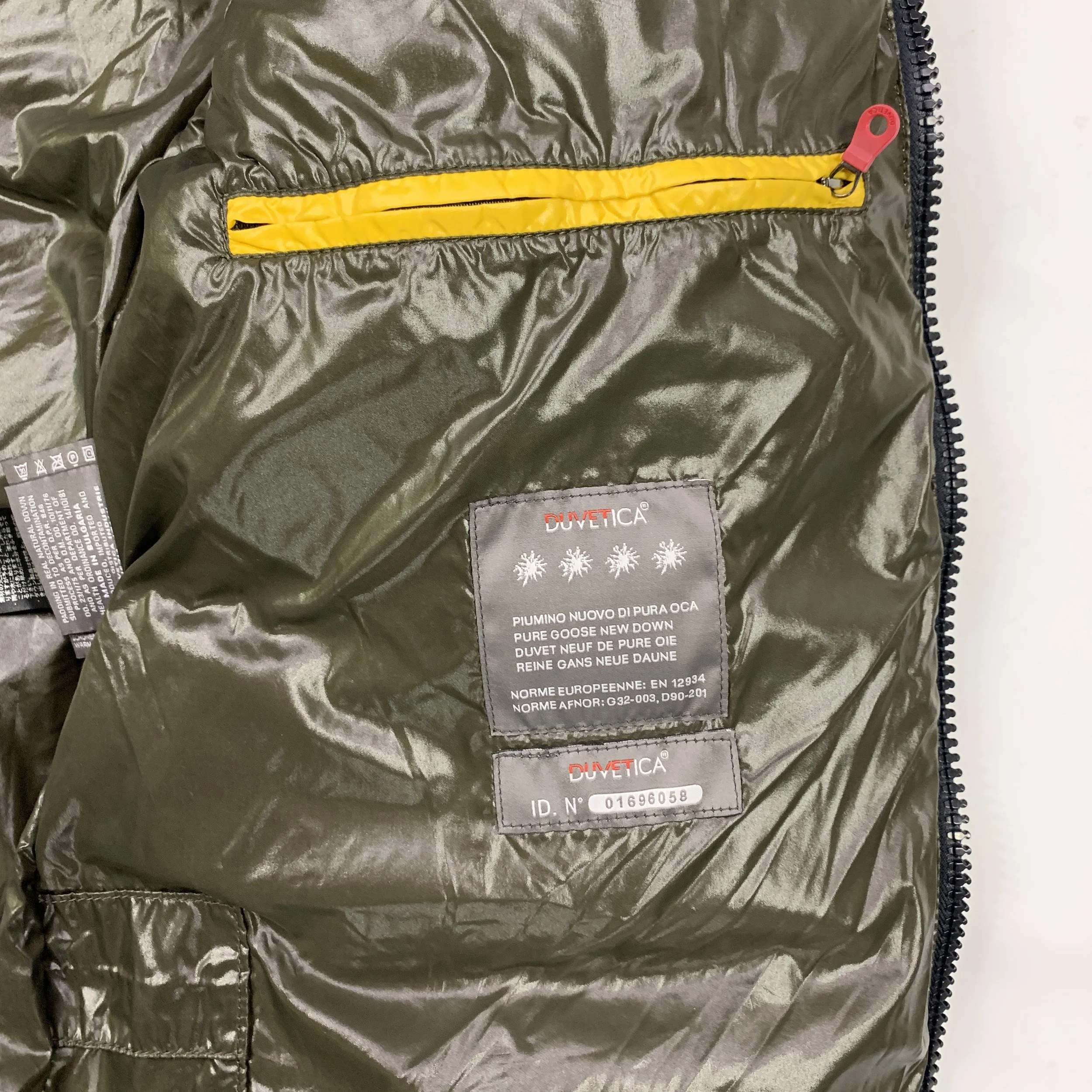 Duvetica FZ Dwn Jkt Yllw Nvy8.jpg