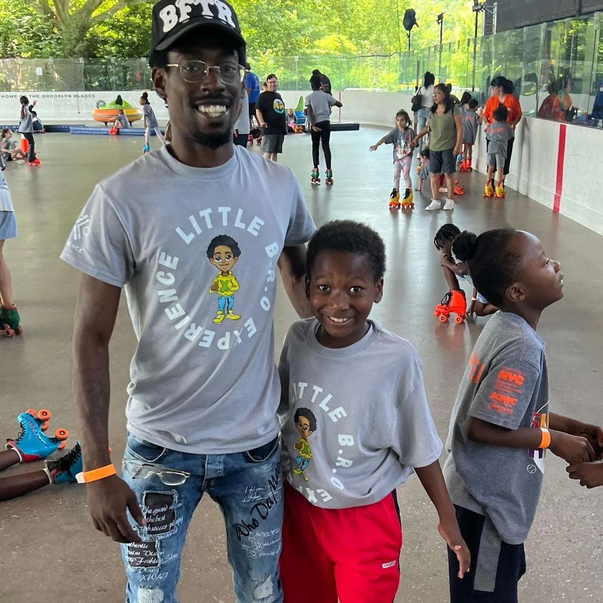 📸 Celebrating Brotherhood with the BRO Experience Foundation! 🤝

At the BRO Experience Foundation, we believe in the transformative power of brotherhood. Our mission is to create safe and supportive spaces where younger men can learn, grow, and thr