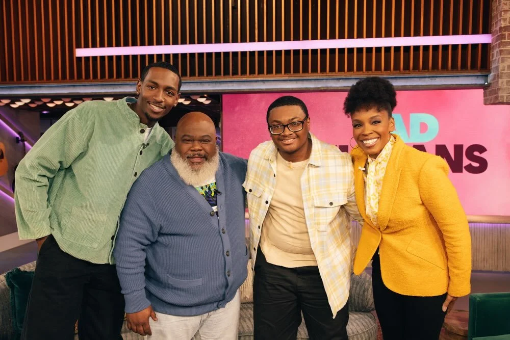 April 2nd, 3pm, NBC. The BRO Experience Foundation is heading to @kellyclarksonshow with Barry, Trent, and Djibril, joining special host @amberruffin We could not be more grateful to Kelly and Amber for having us!

A special thank you to @dudewipes f