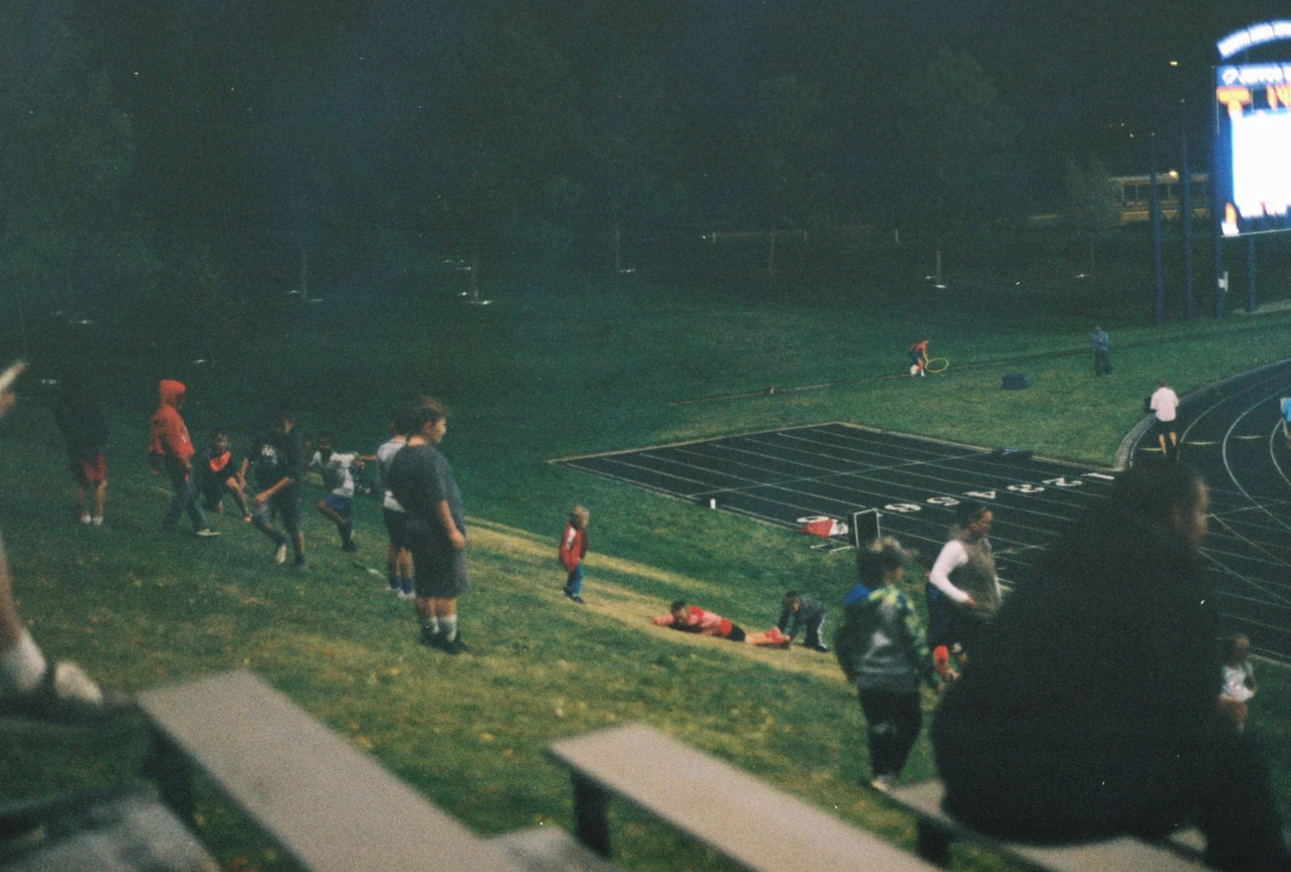 1025810_1025810-R2-072-34A.jpg