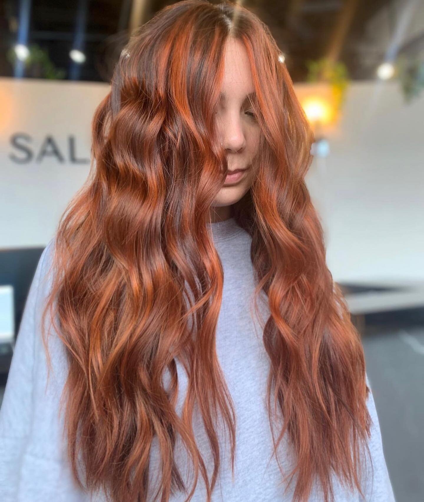 Copper Queen @yourstylistsami did it again 🔥Reserve your beauty experience with her today! Booking link in bio ✨