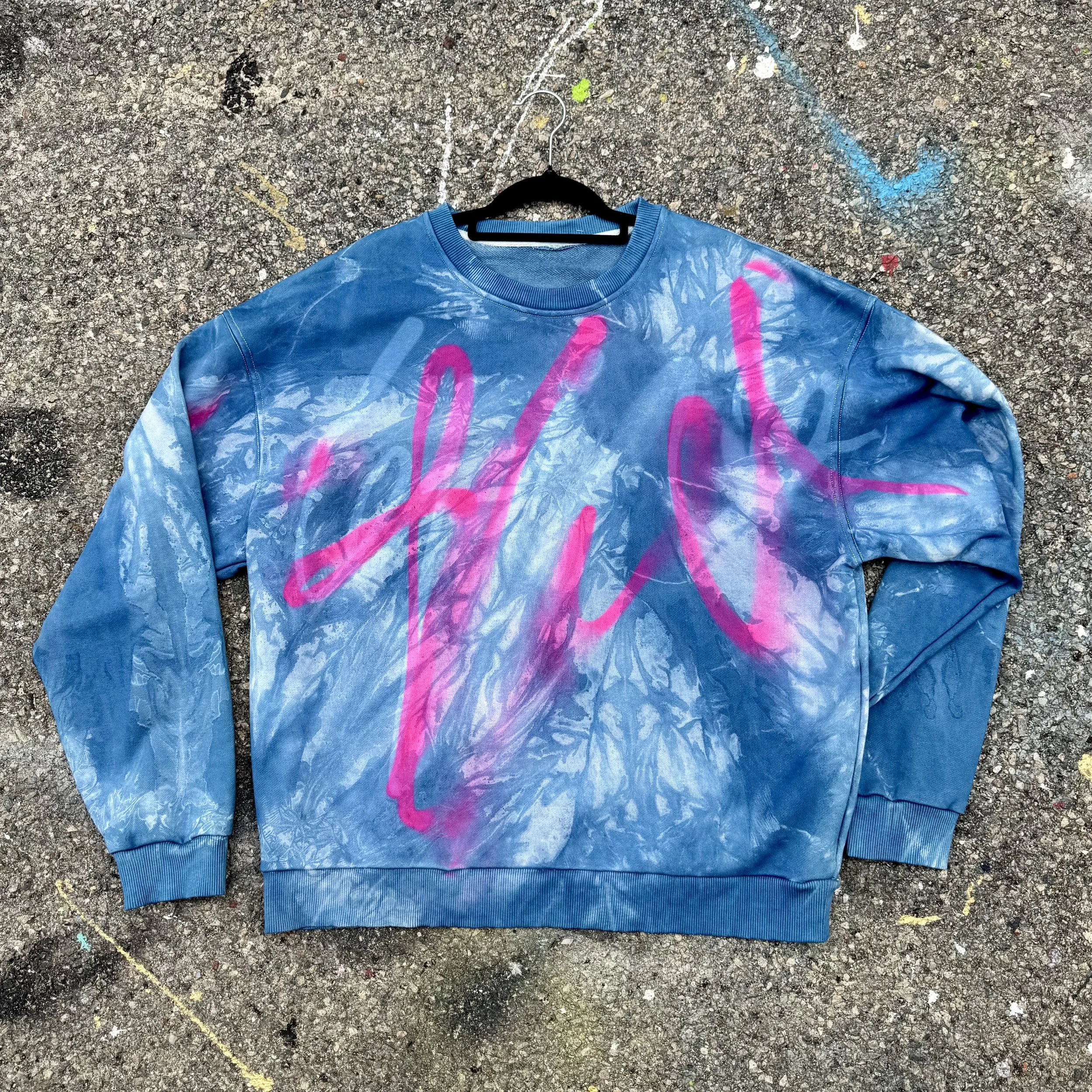 A_Aerosol_Indigo_L.jpg