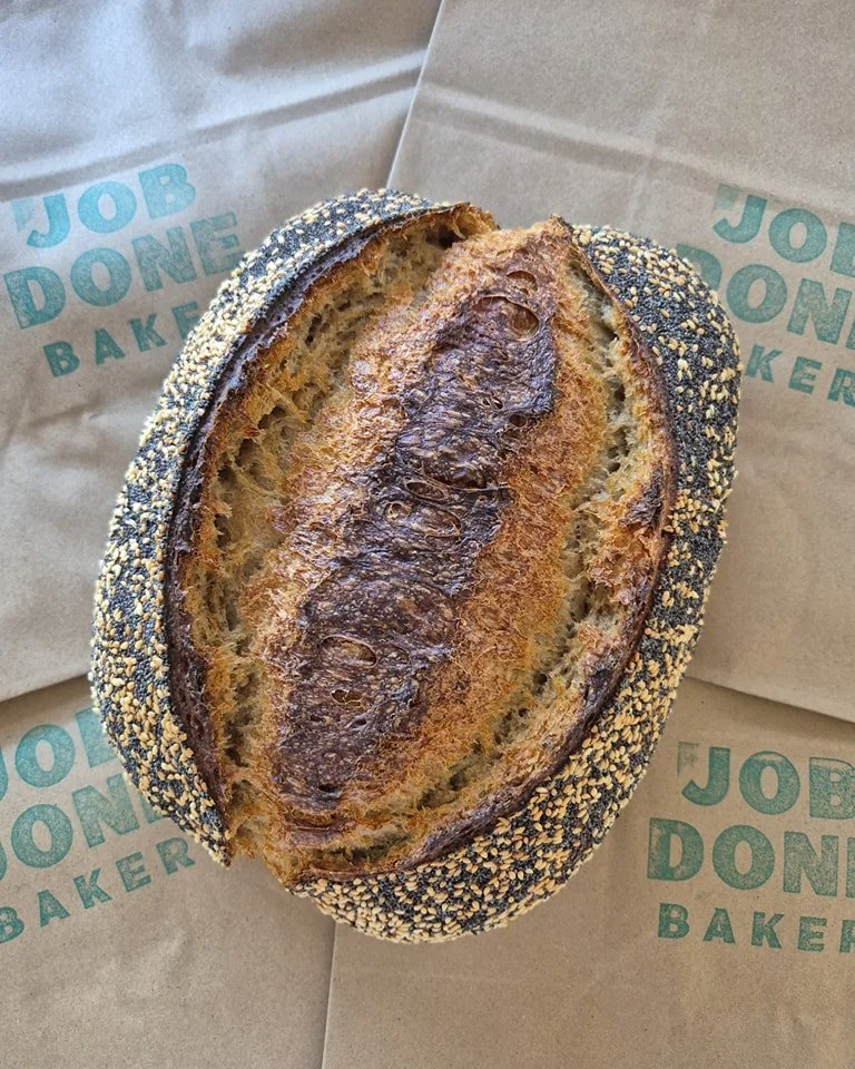 𝗦 𝗘 𝗦 𝗔 𝗠 𝗘 +  𝗣 𝗢 𝗣 𝗣 𝗬

The Seaside Sourdough rolled in sesame &amp; poppy seeds.

Available as a freeform loaf or baked in a tin.