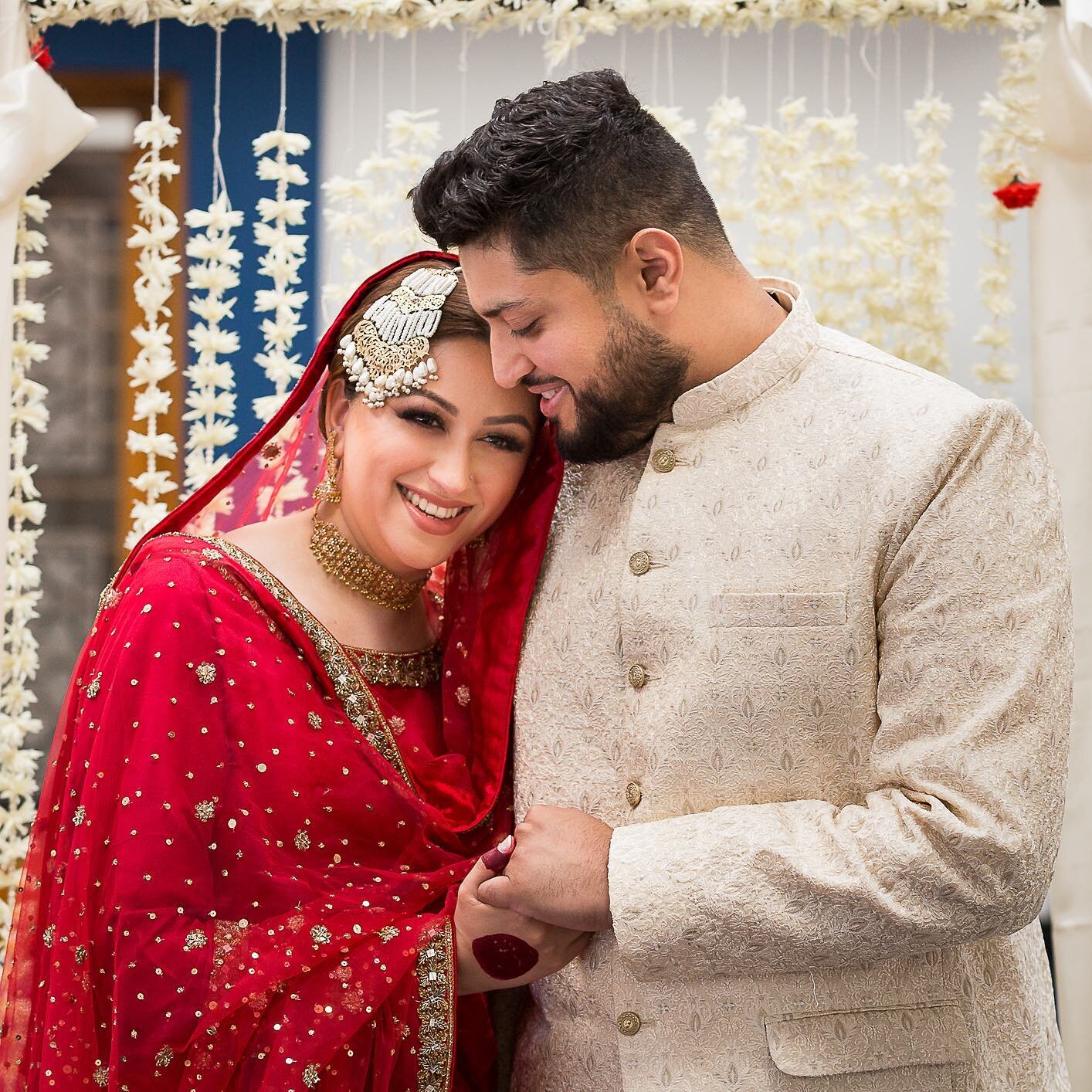 Congrats gorgeous &amp; sweet couple Arooba &amp; Ibrahim on your Nikah.
MUA: @malihaartistry 
#vancouverweddingcouple #desicouple #weddingphotography #vancouvercouple #beautifulcouple #pakistaniweddings #southasianweddings