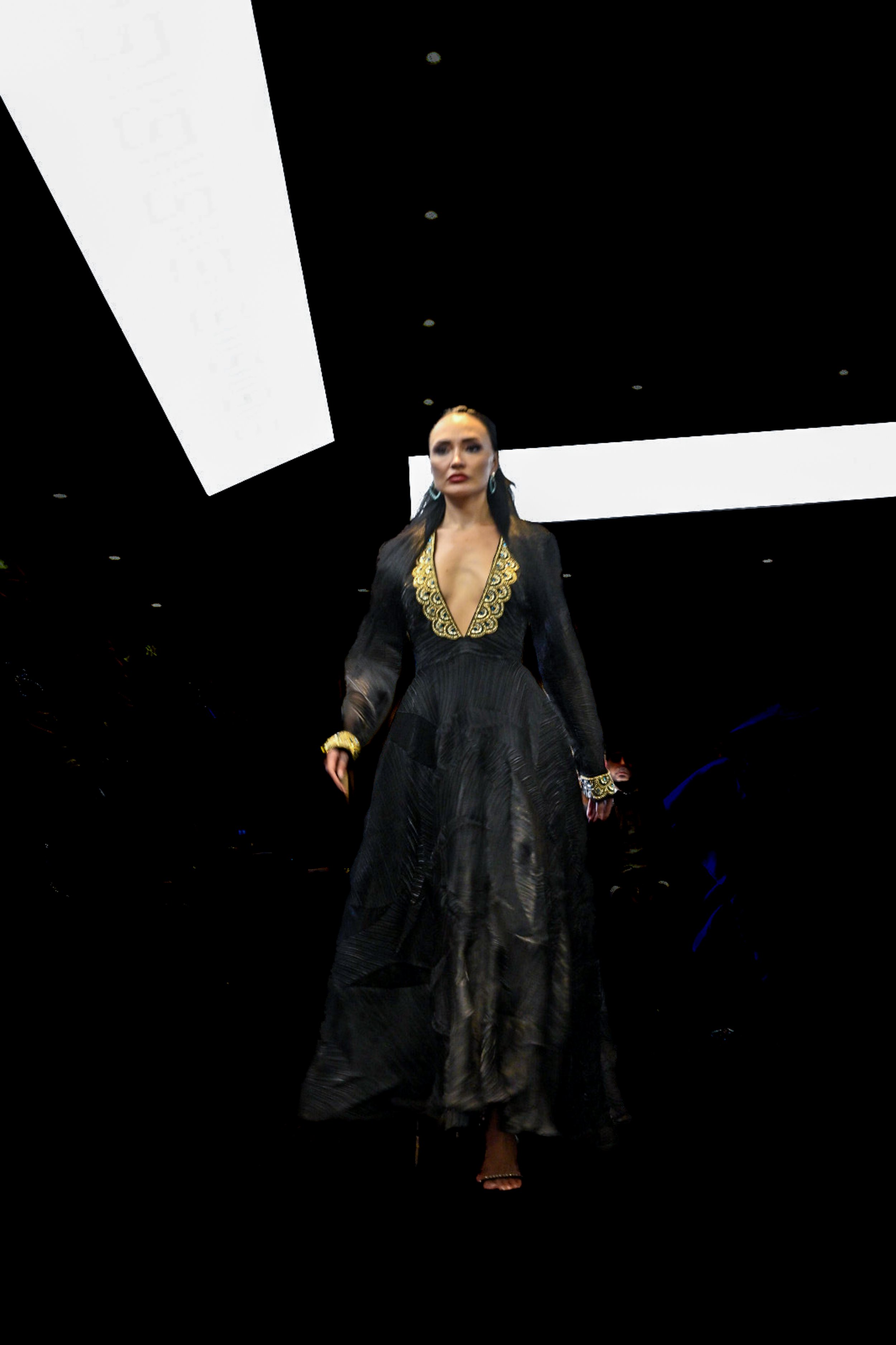 FASHION SHOW-21.jpg