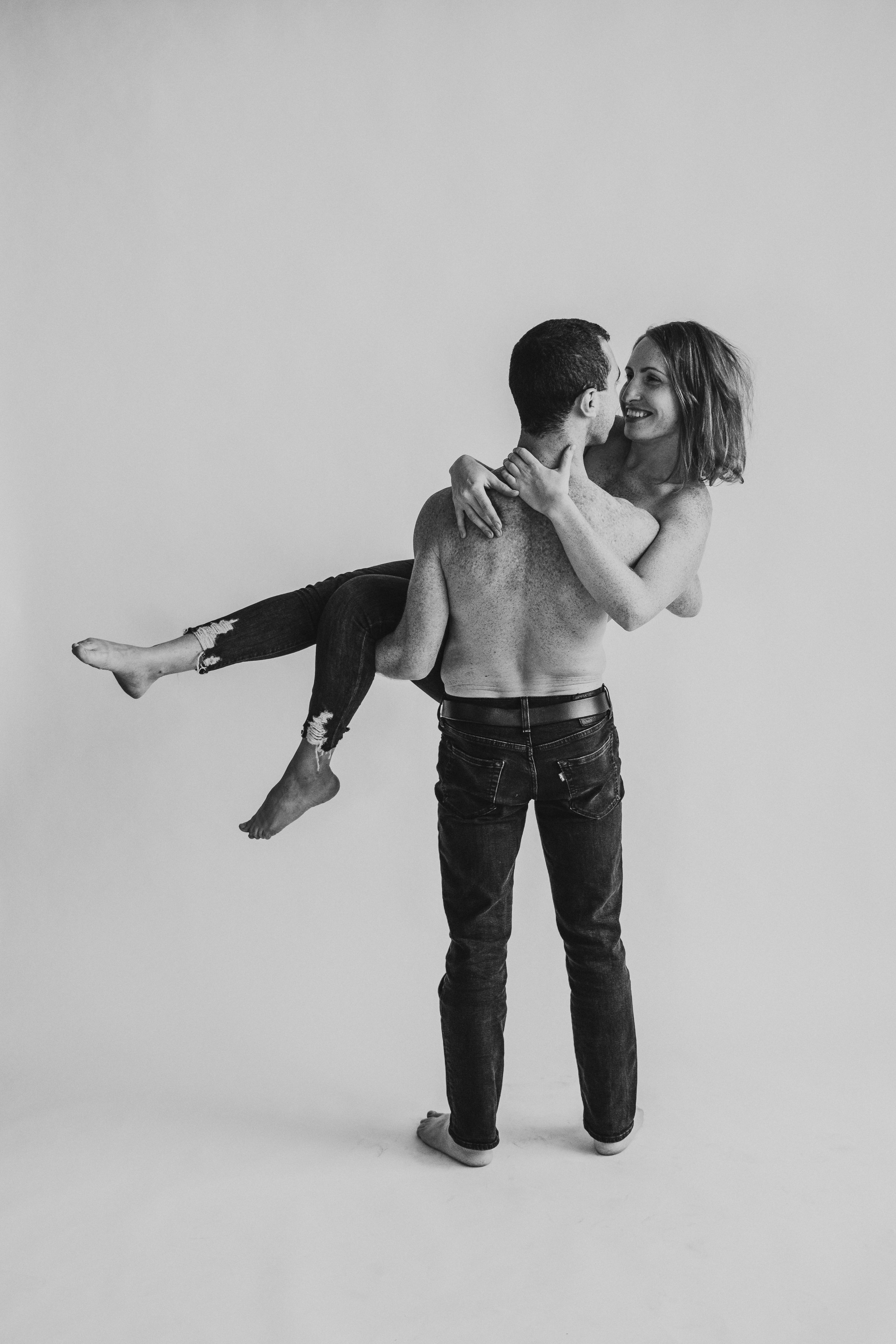 boudoir IRINA COUPLE-79.jpg