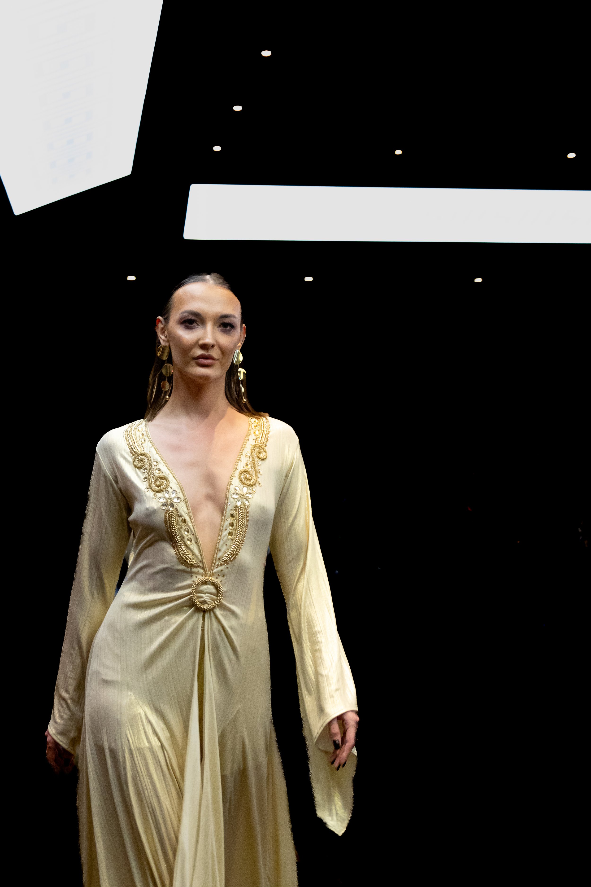 FASHION SHOW-14.jpg