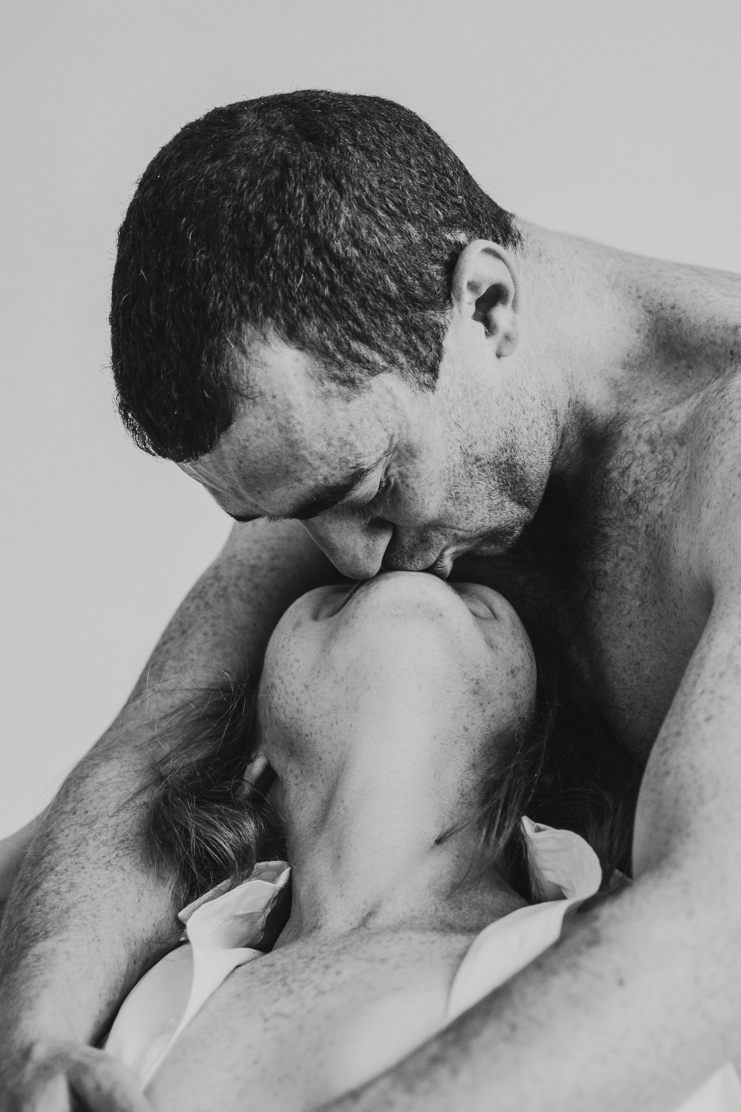 boudoir IRINA COUPLE-78.jpg