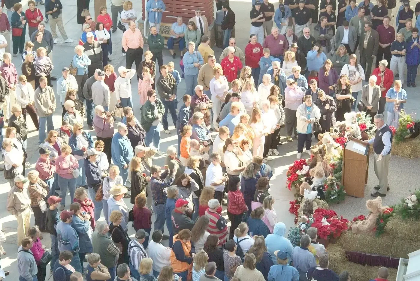 CONSUMER ENGAGEMENT: Our experiential expertise include strategy, outreach and execution. Our store opening in a major tourism destination literally drew thousands in the opening hour.