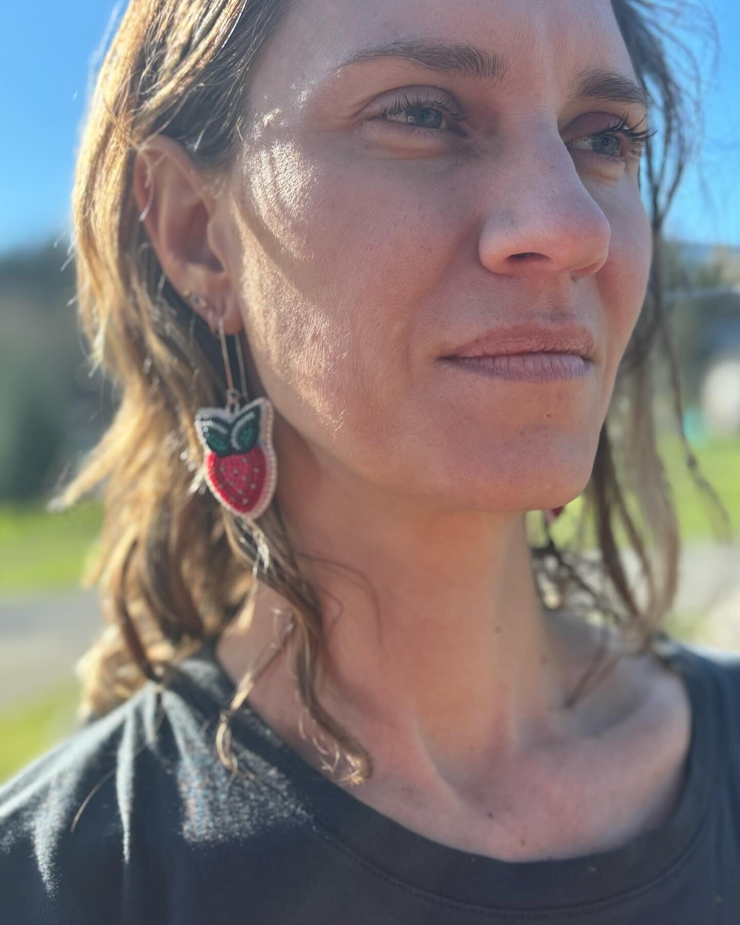 One of my dearest makes these earrings and I am in LOVE ❤️. Check her out @first.star.beads 

Funny story.  I was visiting Wahji of first star beads, and she lives in the country.  For one whole day, I kept remarking on how the smell of burning wood 