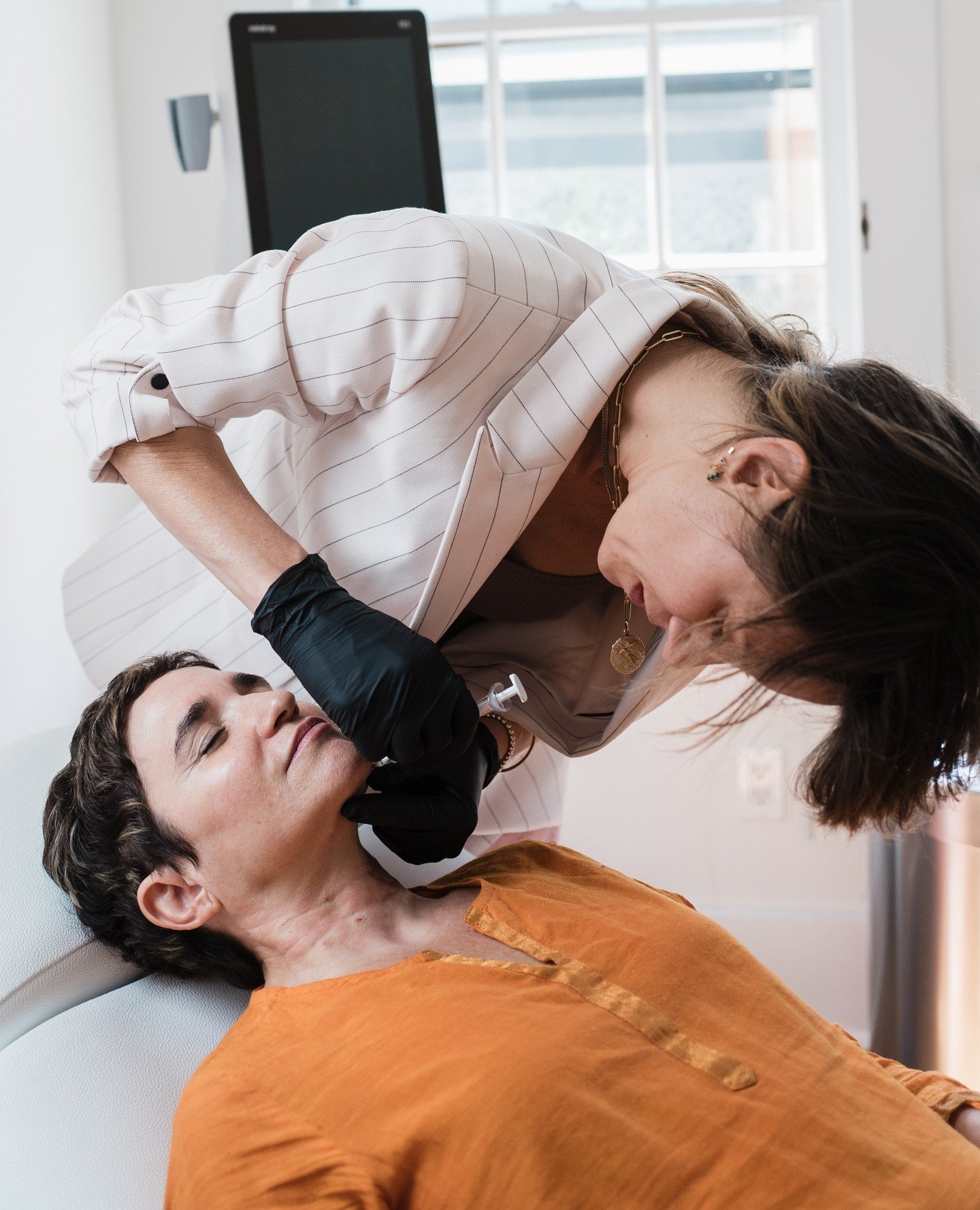 Start the new year with skin that feels as fresh as your goals.

Now booking January and February appointments for Botox, microneedling, PRF, and filler.

#NewYearSkin #PDXAesthetics #DrHeatherFriedman #NEPortland #PDXBeauty #RegenerativeAesthetics