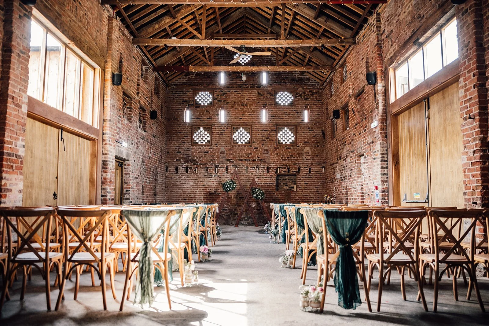 Emma & Dom-48_websize.jpg