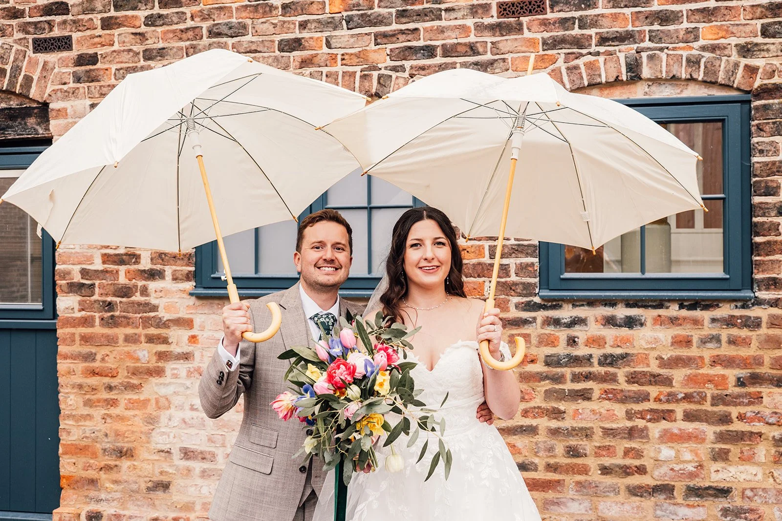 Emma & Dom-468_websize (1).jpg