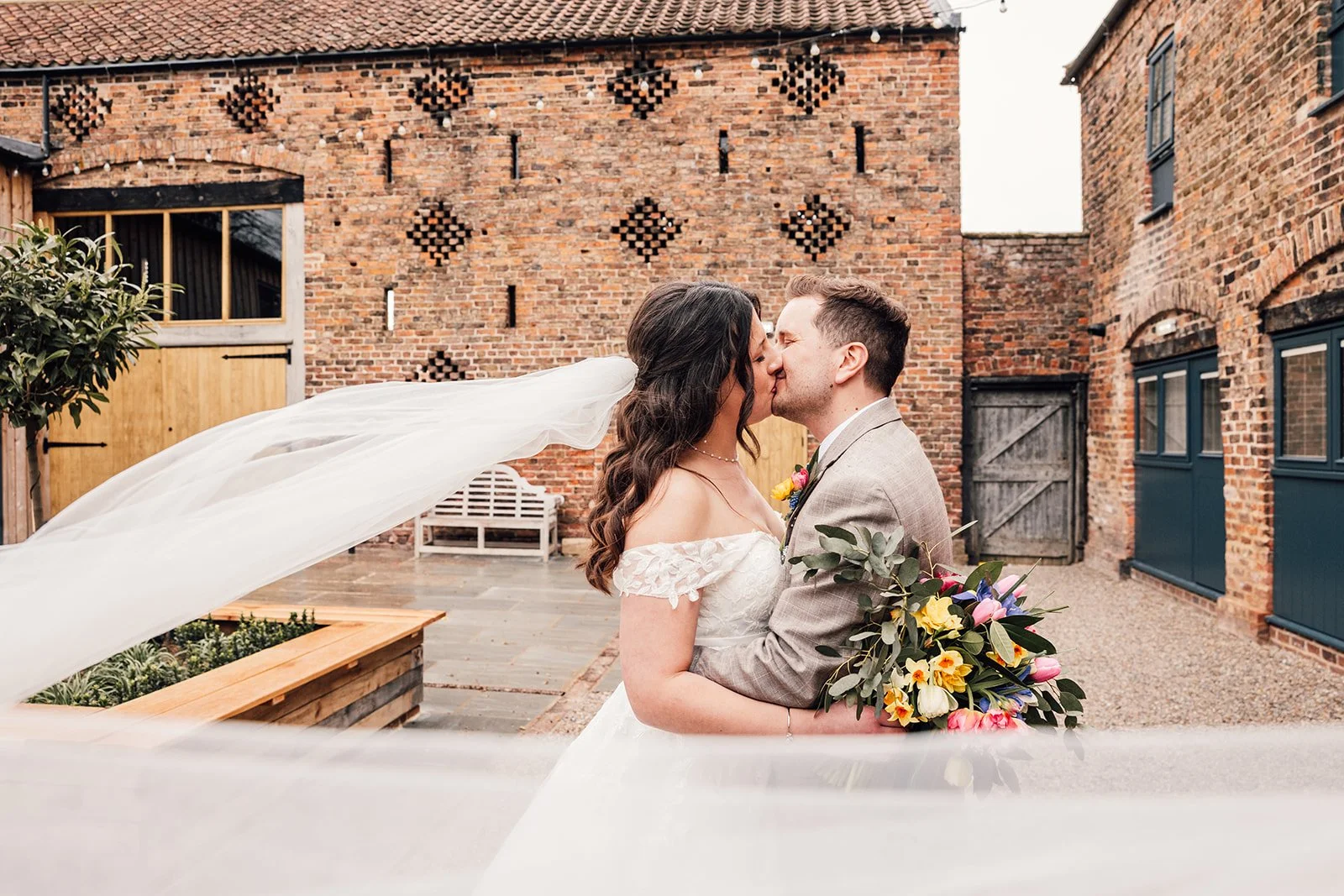 Emma & Dom-470_websize.jpg