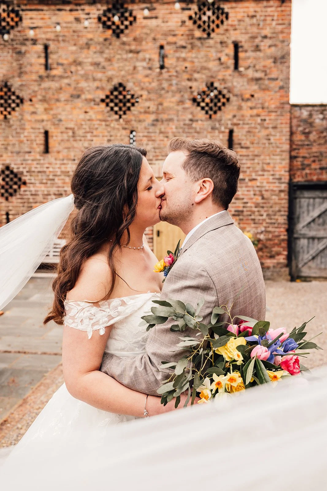 Emma & Dom-476_websize (1).jpg